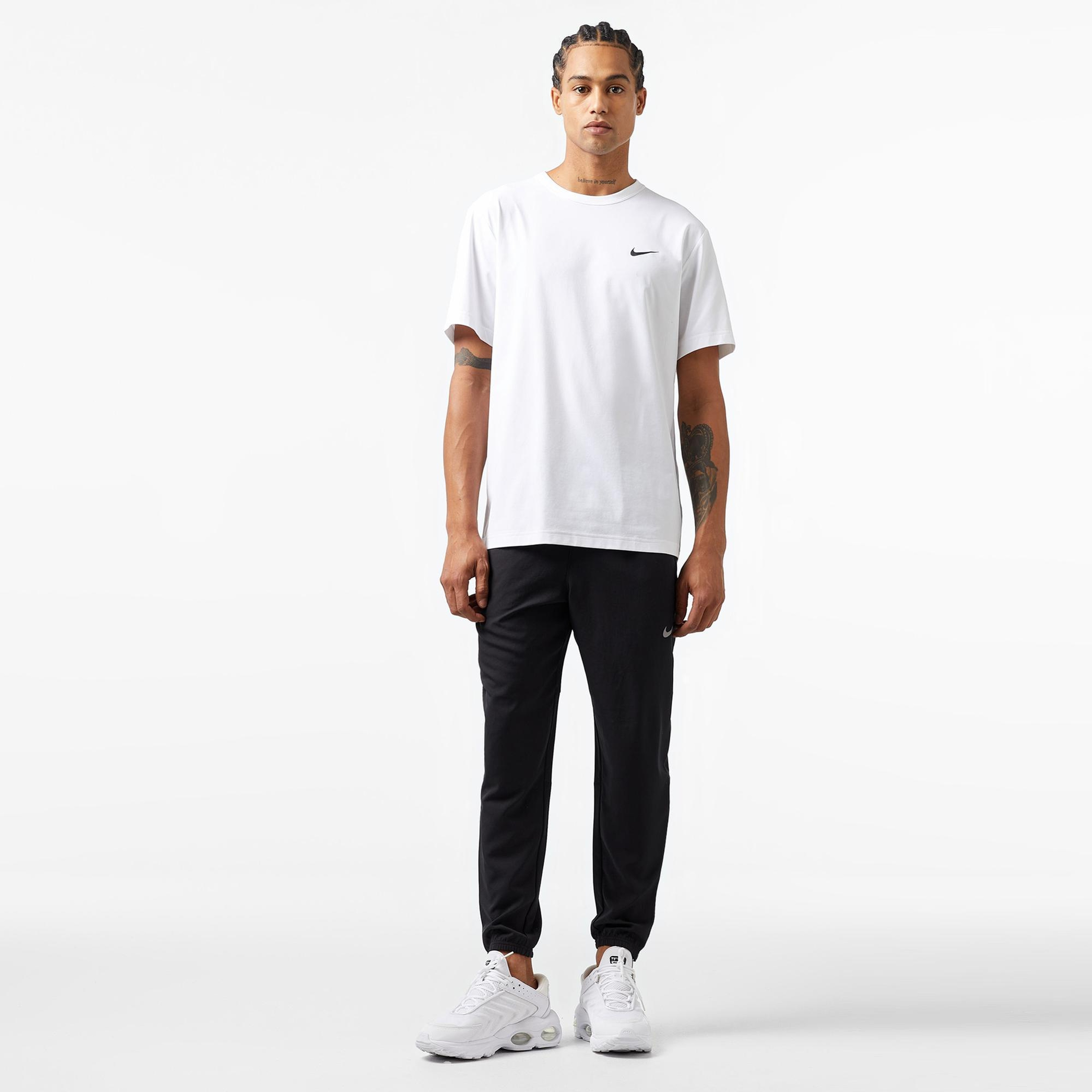 Nike Dri-Fit Hyverse Erkek Beyaz T-Shirt