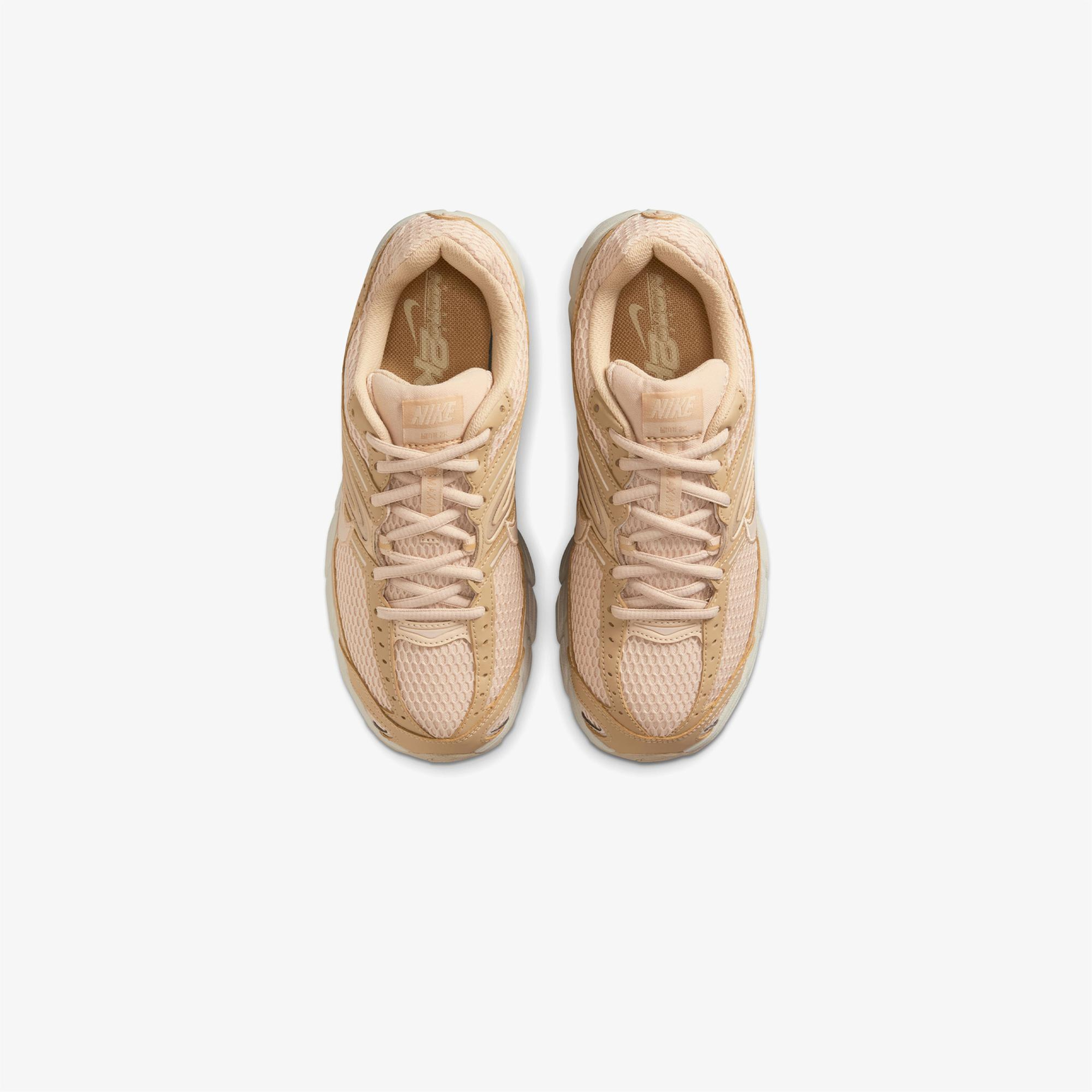 Nike Air Max Moto 2K Kadın Bej Spor Ayakkabı