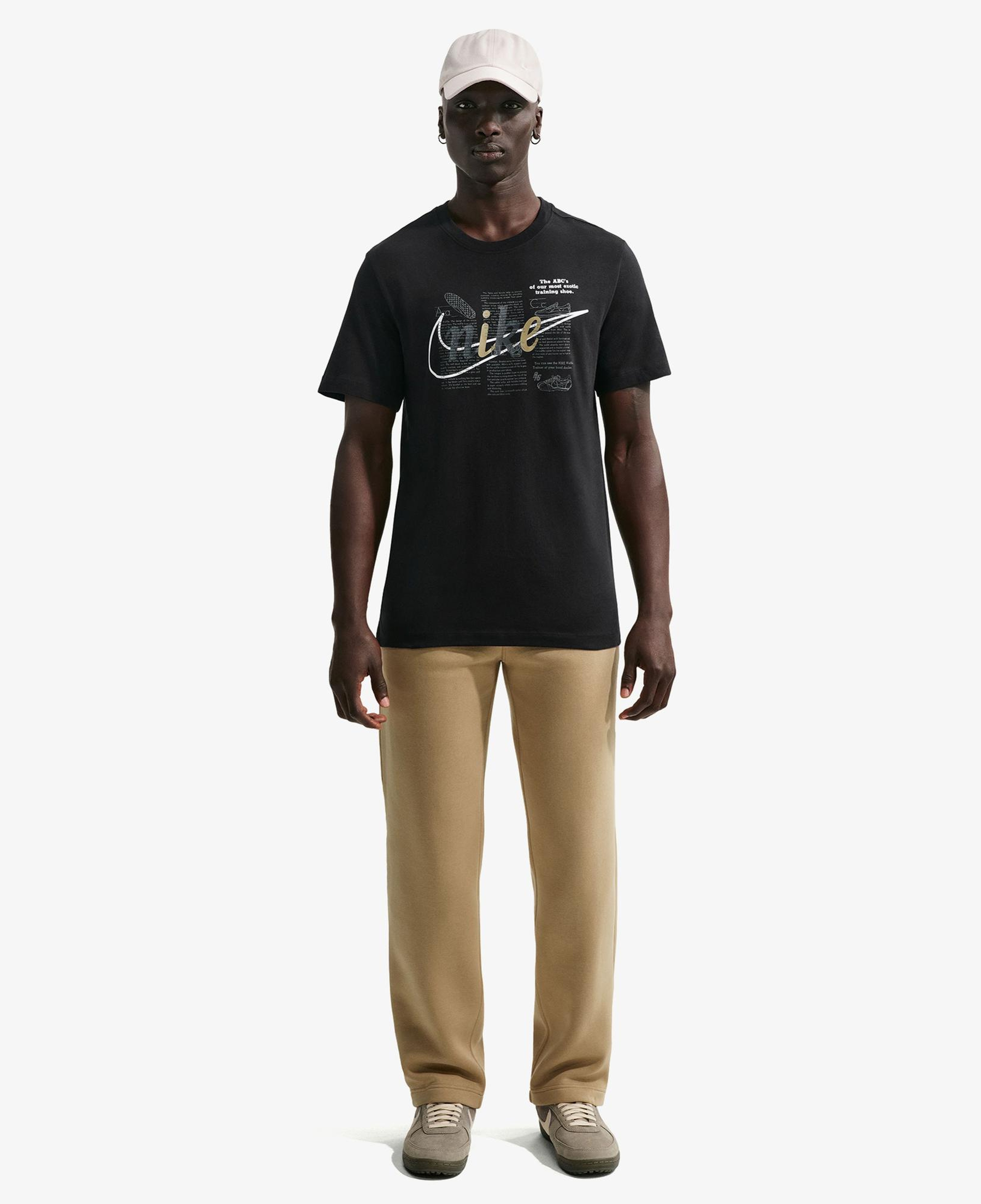 Nike Sportswear Celebrate Erkek Siyah T-Shirt