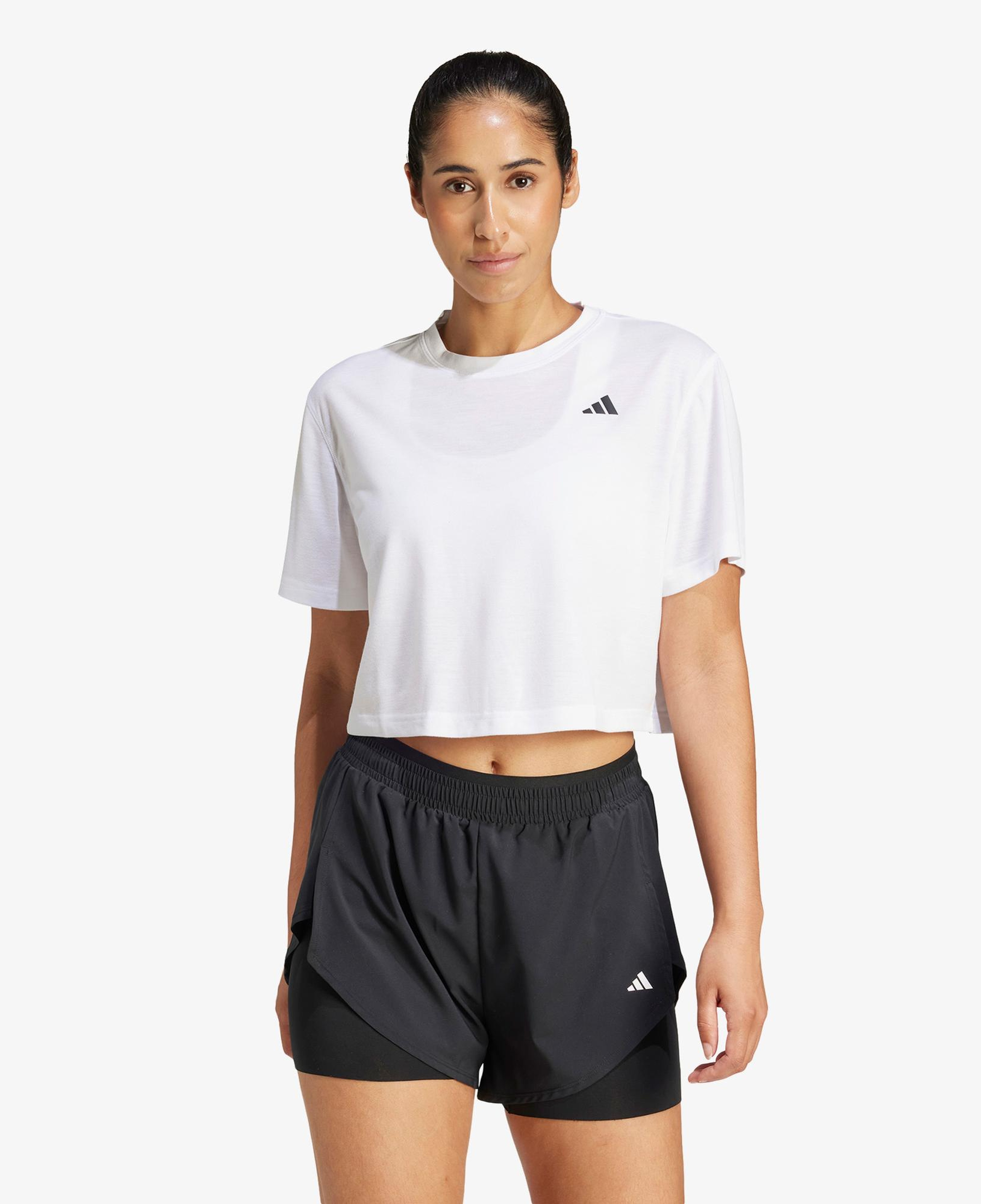 adidas Train Essentials Boxy Workout Kadın Beyaz Crop T-Shirt