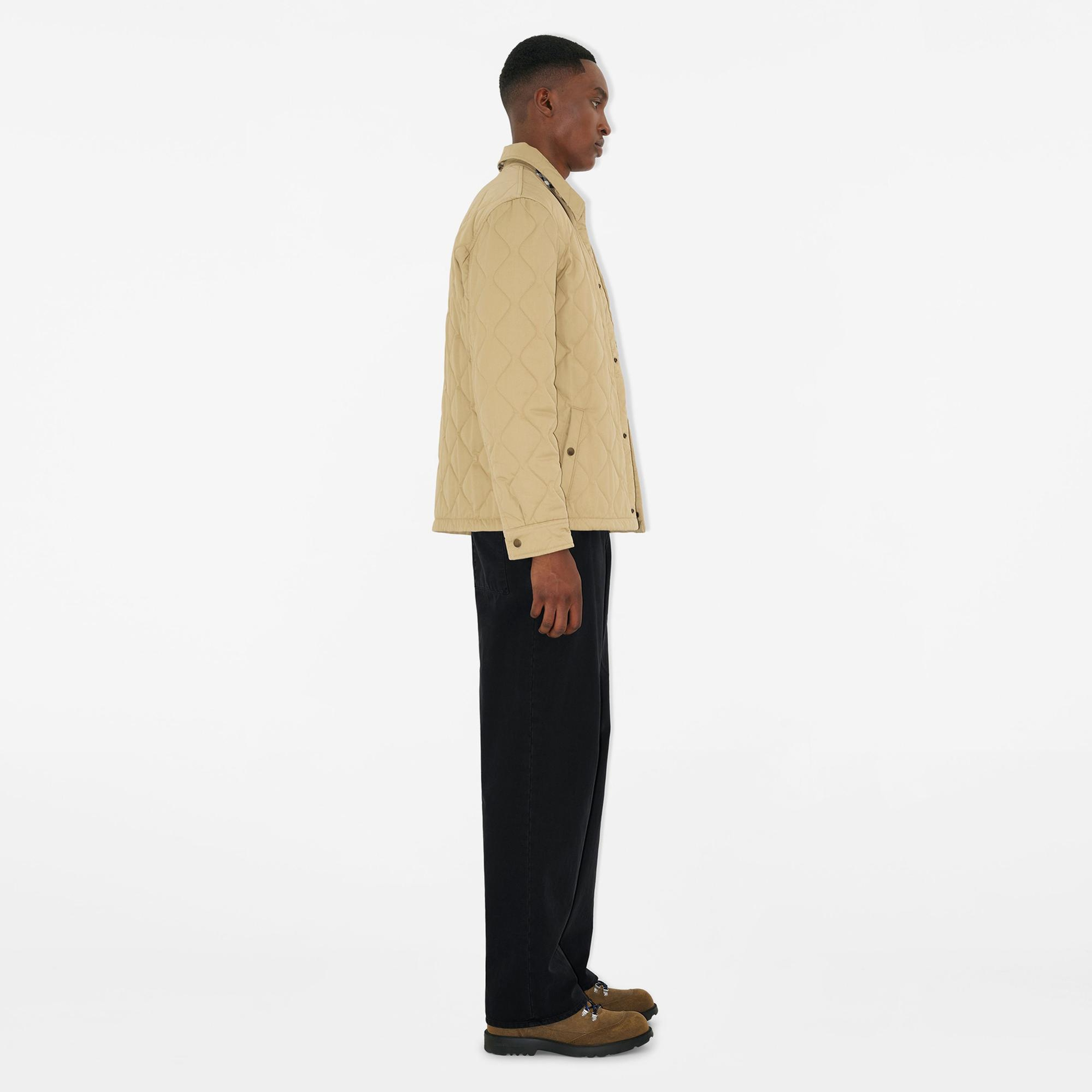 Burberry Quilted Gabardine Erkek Bej Mont