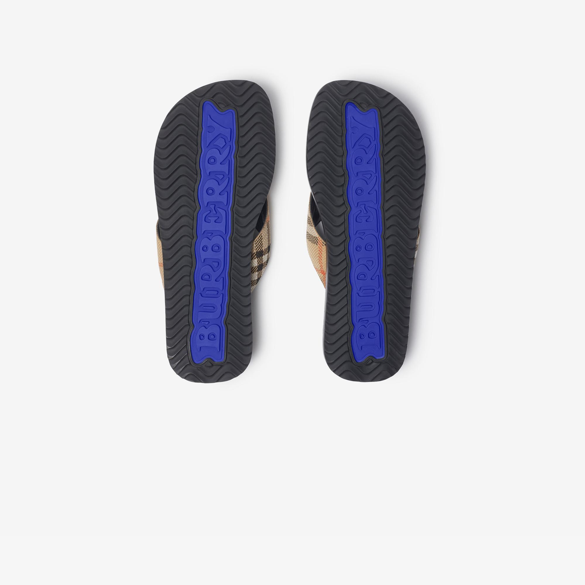 Burberry Pavilion Erkek Bej Terlik