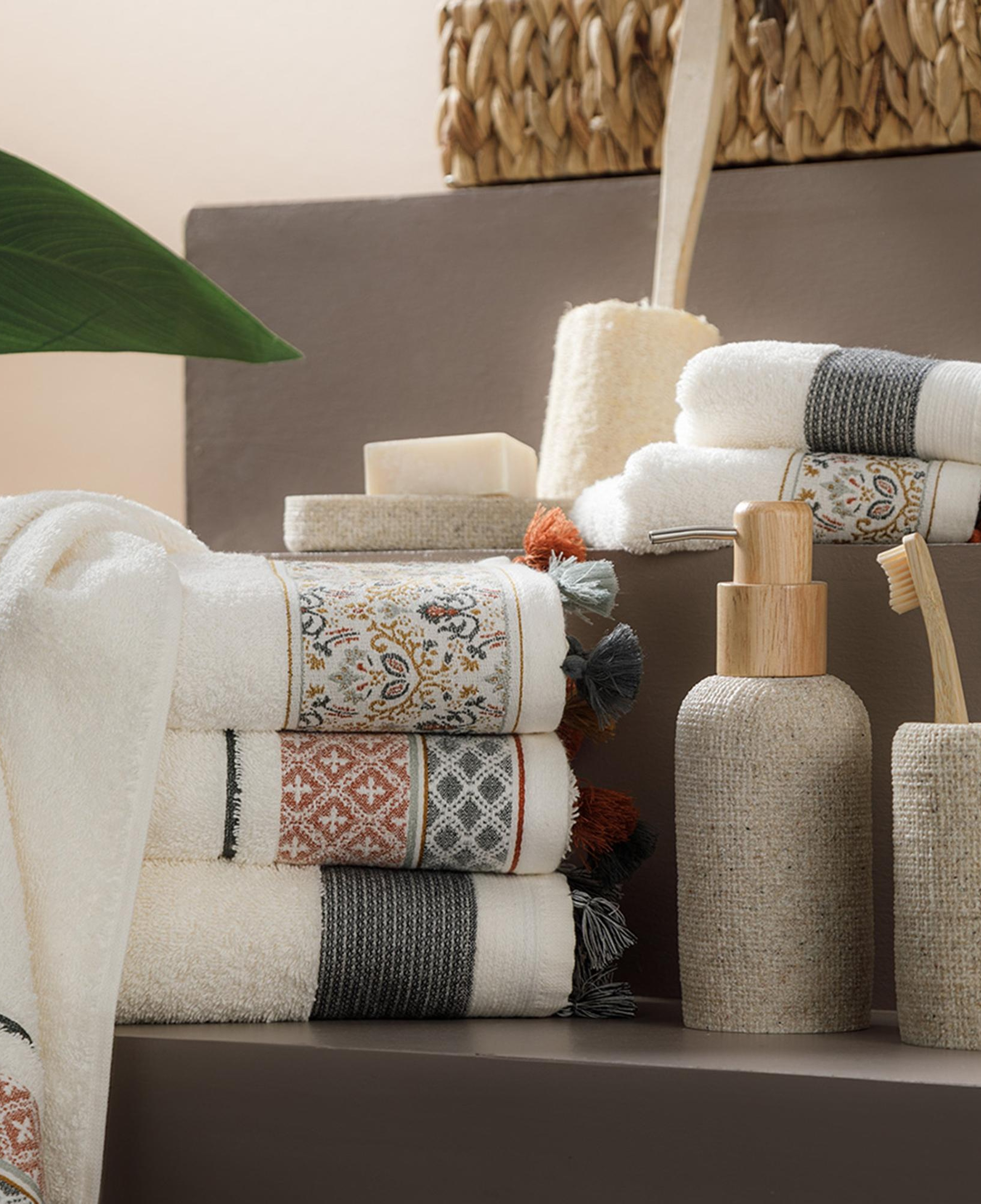 CARMEN YÜZ HAVLUSU 50X80