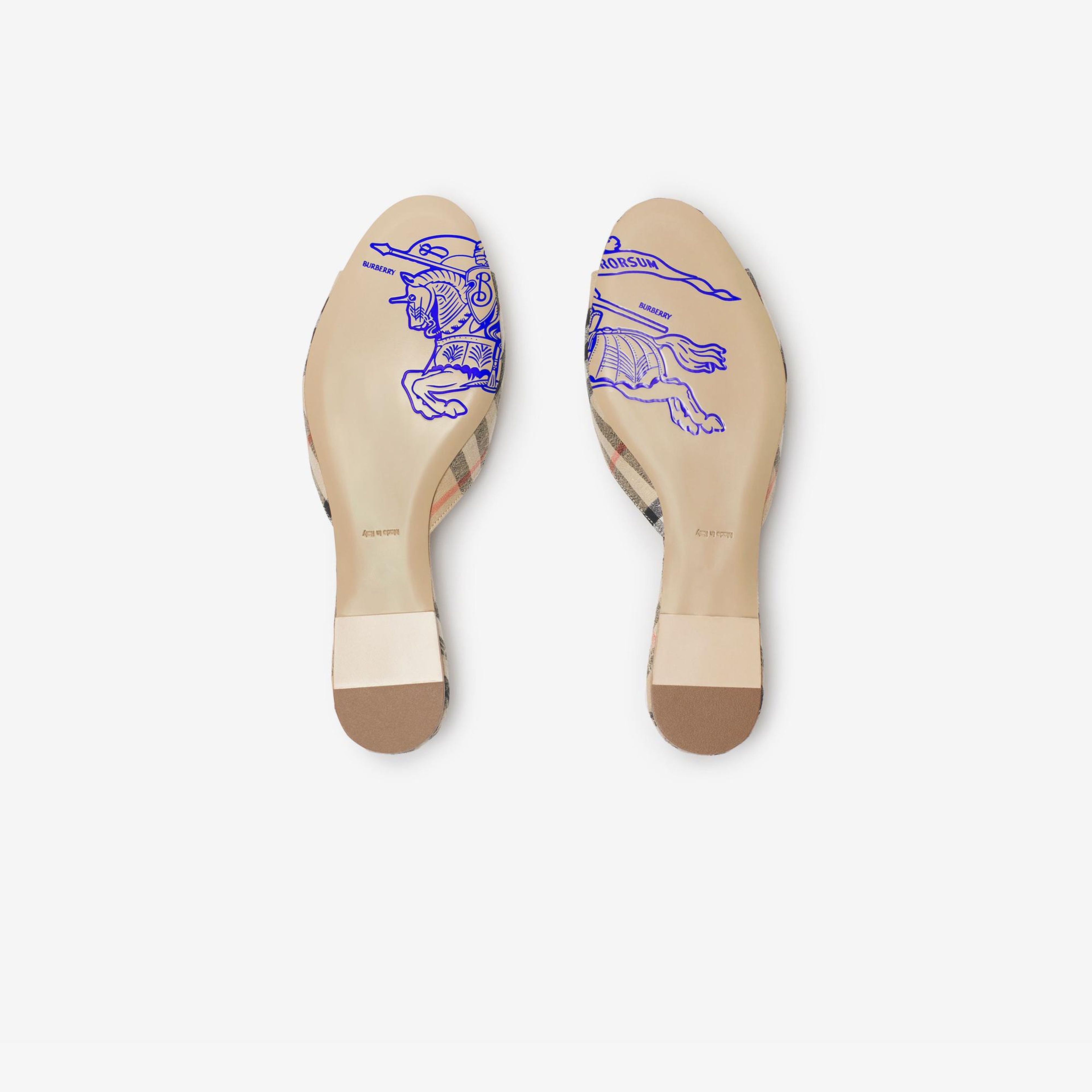 Burberry Mule Linen Blend Mews Kadın Bej Terlik