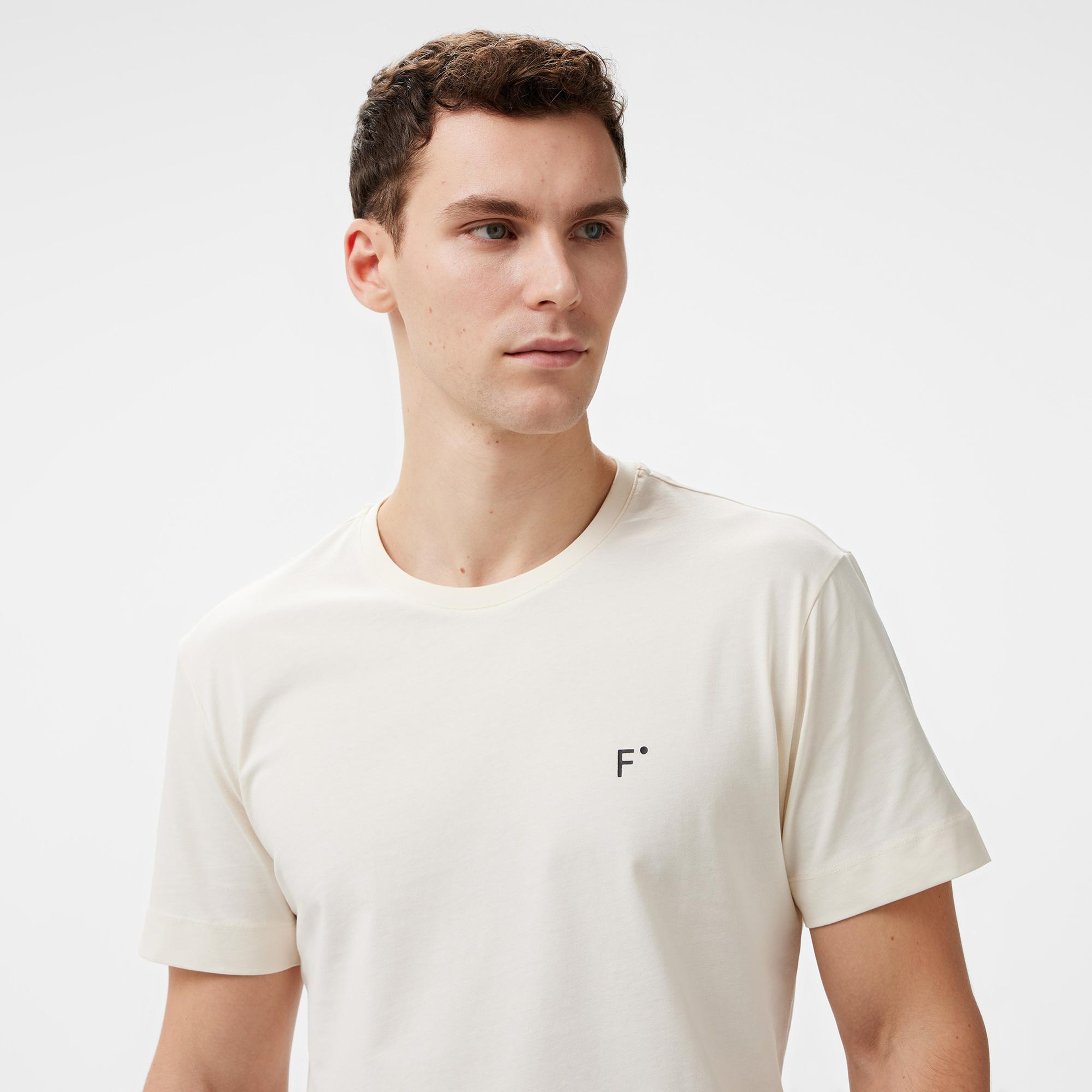 FashFed Unisex Bej T-Shirt