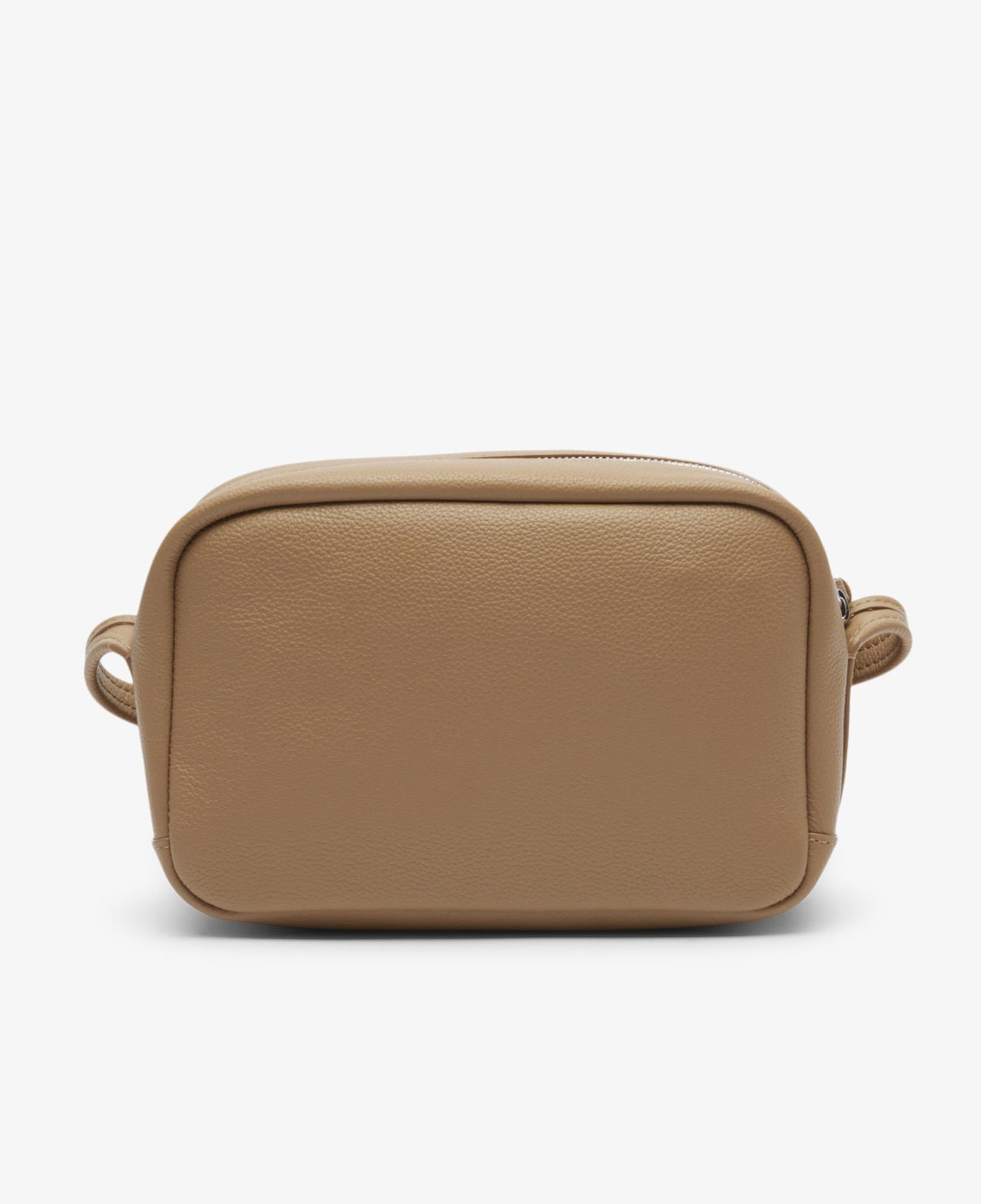 Lacoste City Court Kadın Deri Kahverengi Postacı Çantası