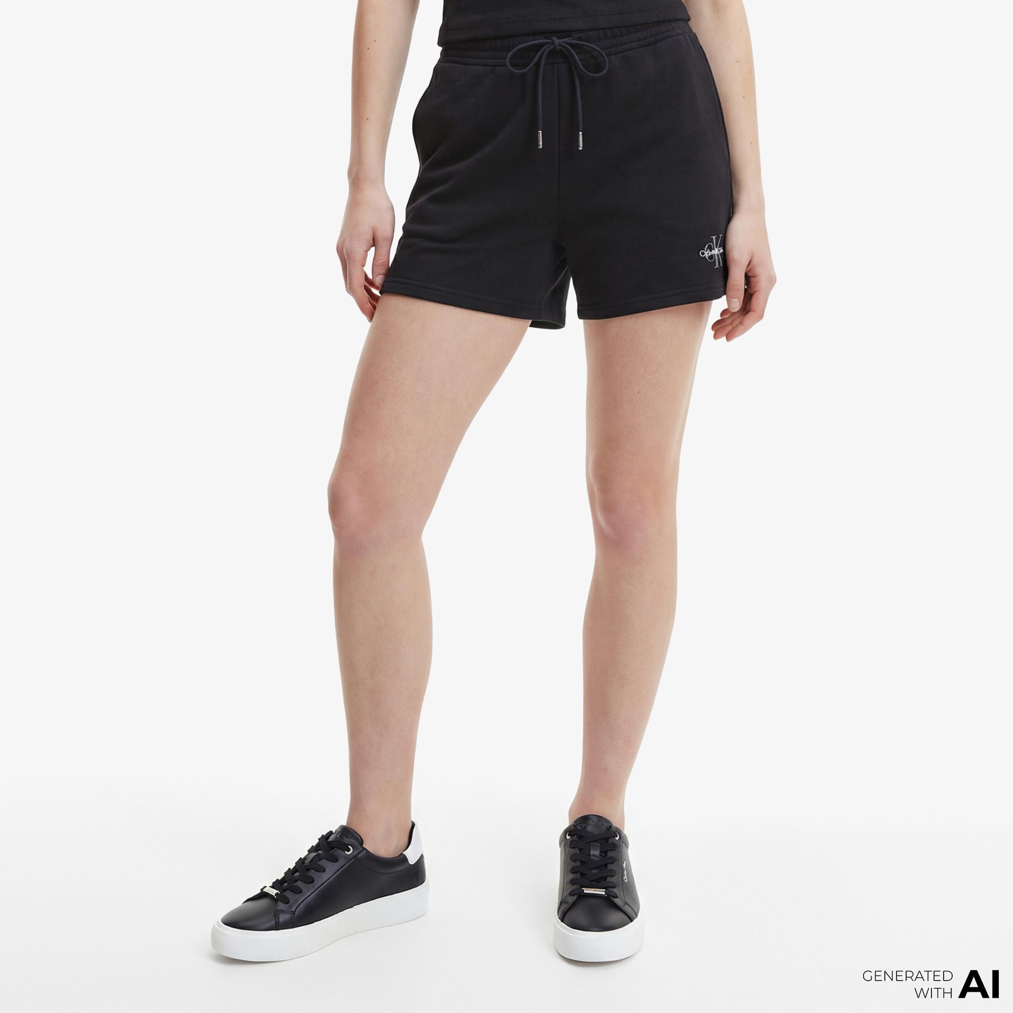 Calvin Klein Monologo French Terry Kadın Siyah Şort