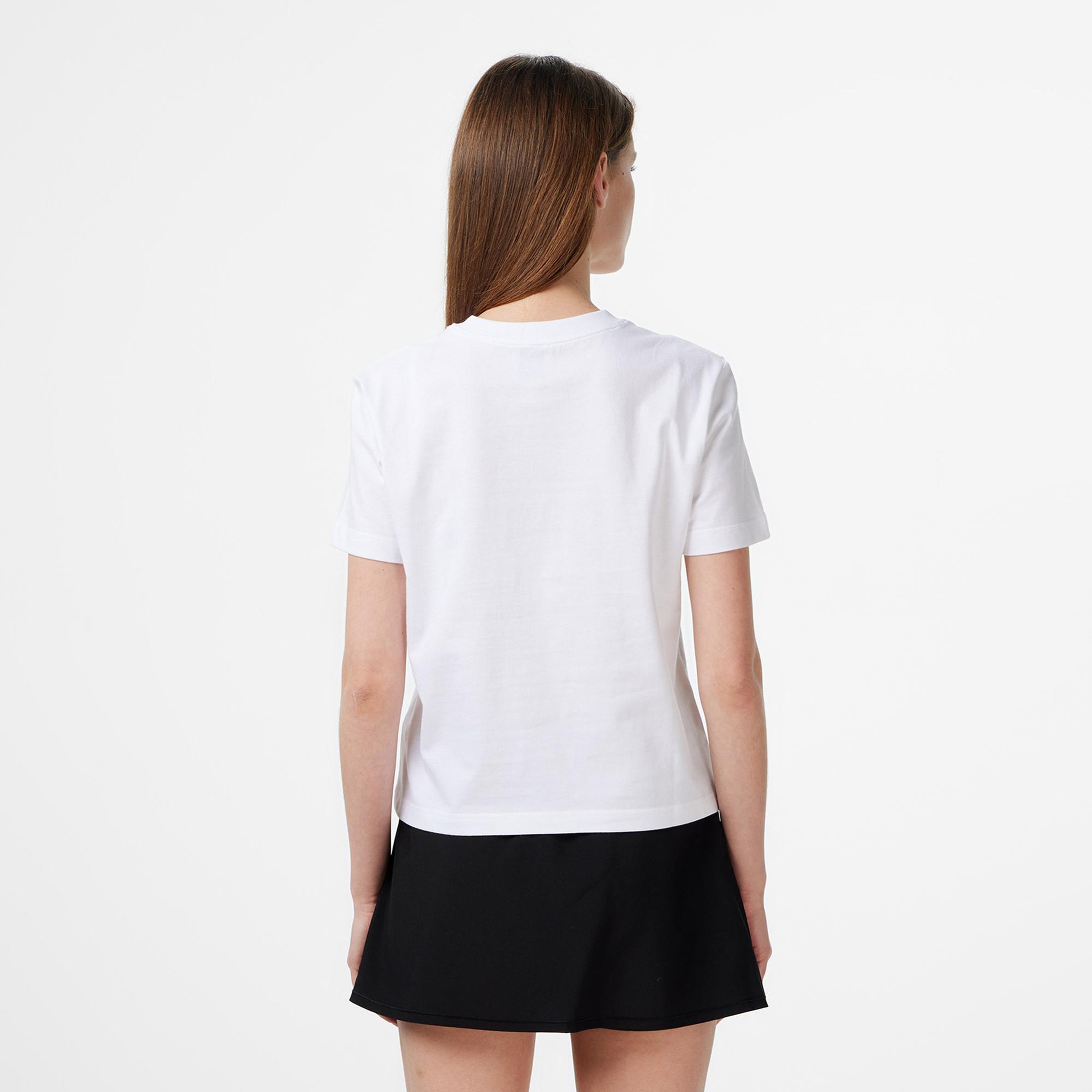 Calvin Klein Classic 20S Logo Grap Kadın Beyaz T-Shirt