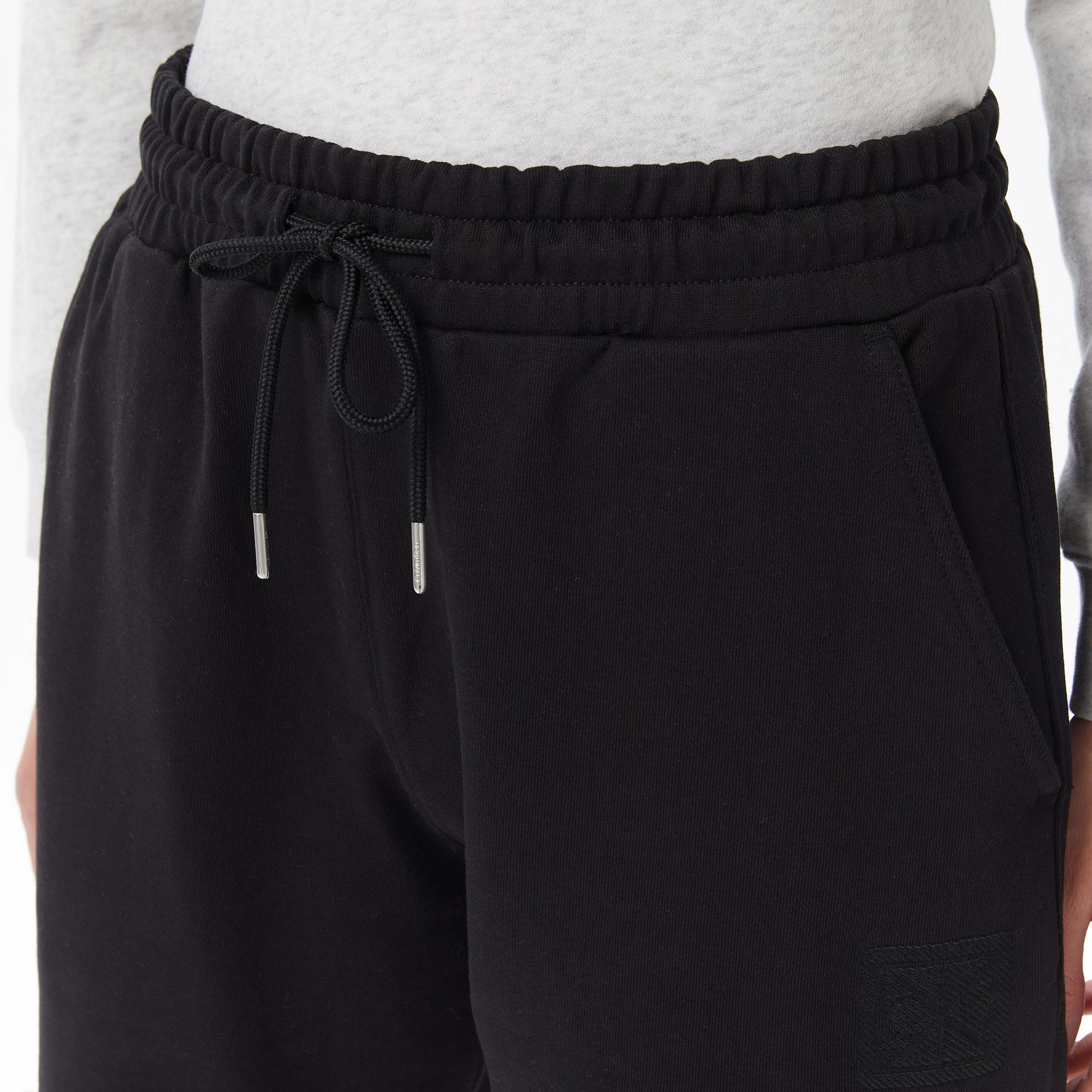 Calvin Klein Premium Terry Emblem Relaxed Jogger Kadın Siyah Eşofman Altı