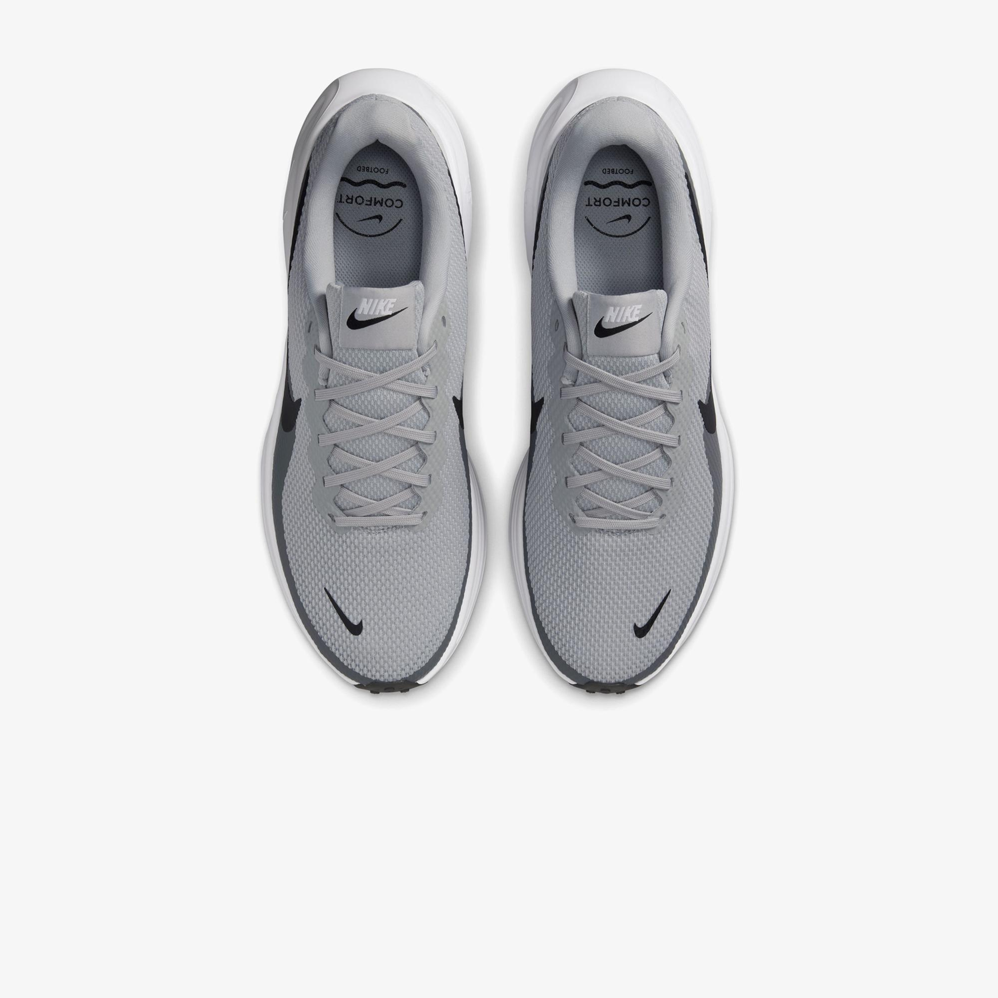 Nike Revolution 8 Erkek Gri Koşu Ayakkabısı