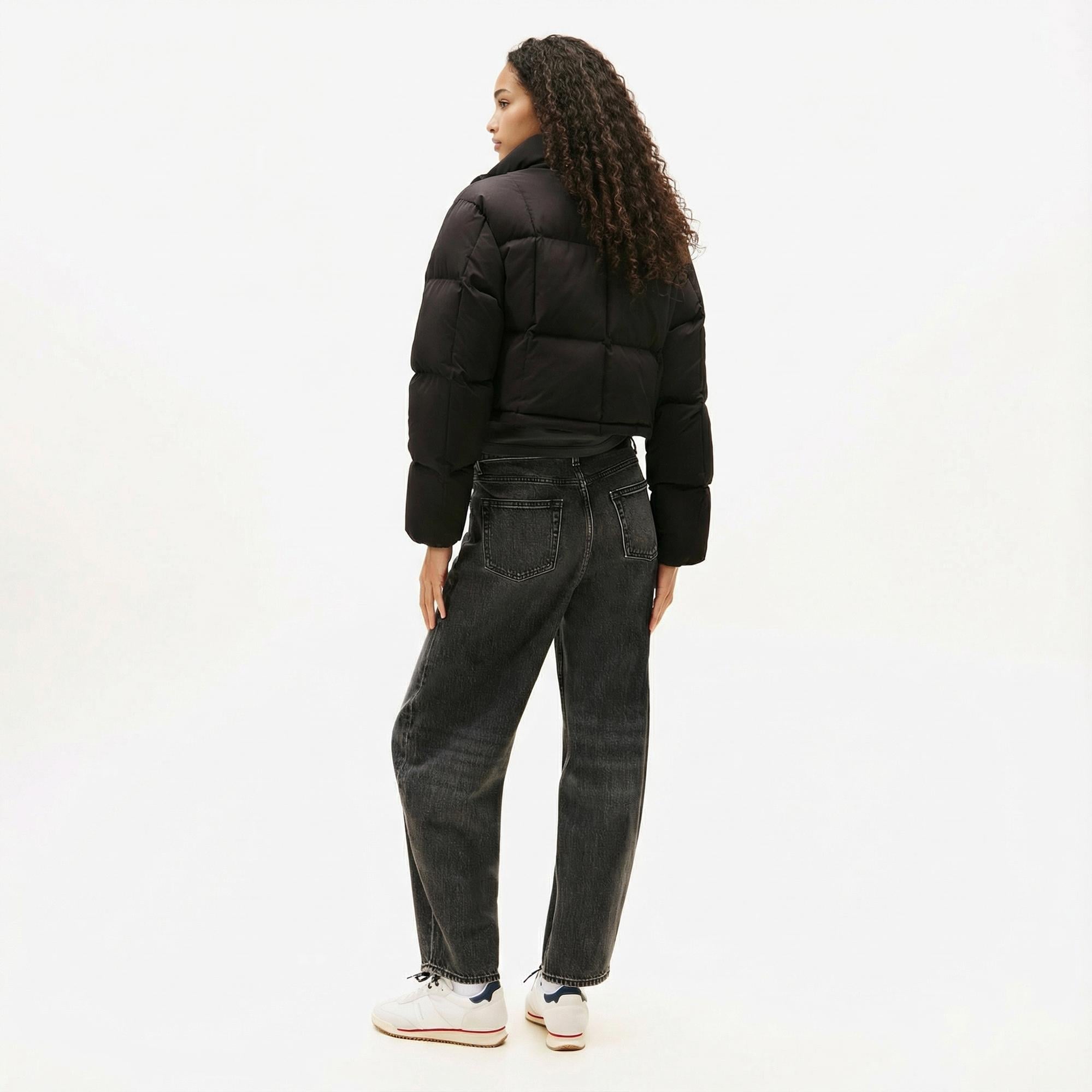 Tommy Jeans Alaska Crop Kadın Puffer Siyah Mont