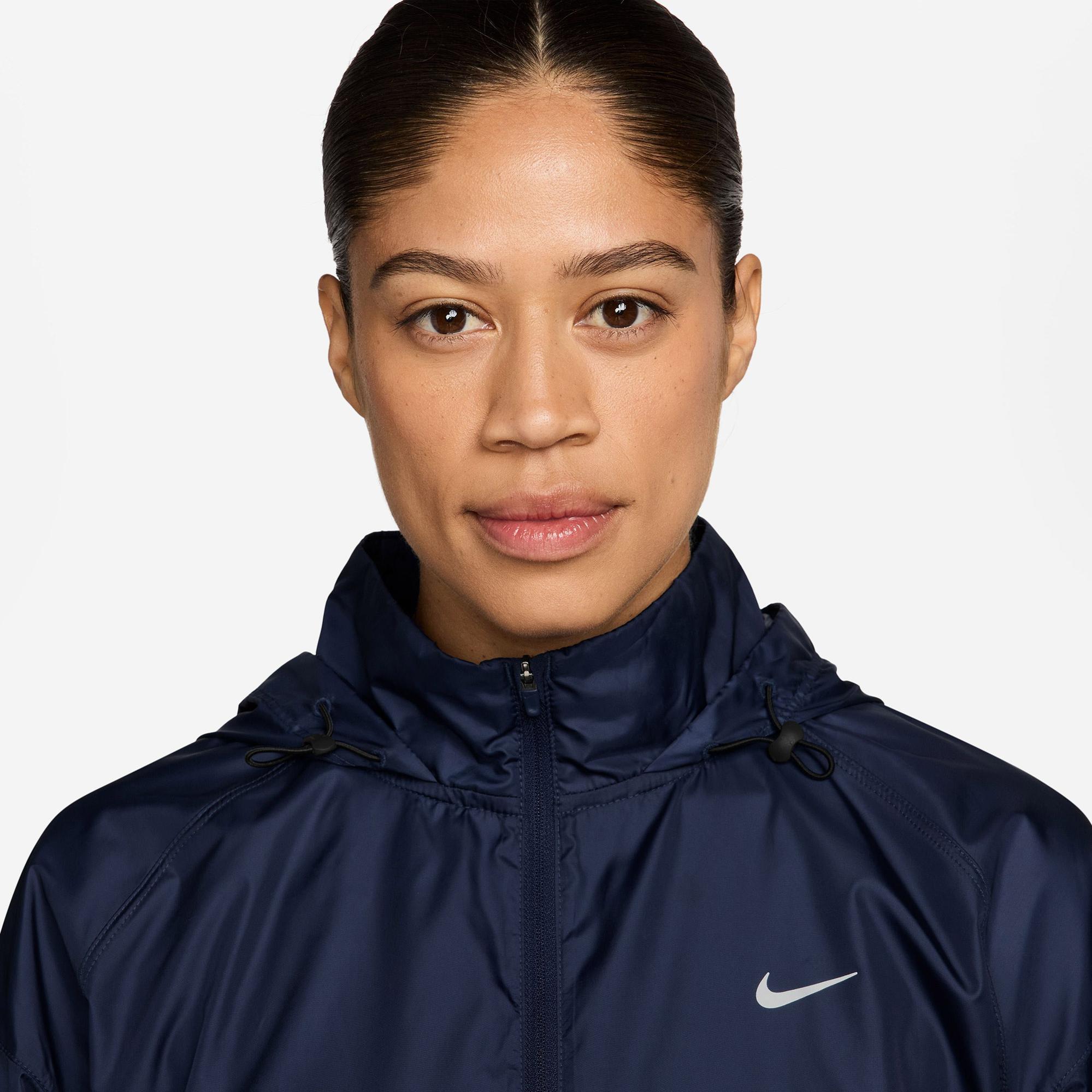 Nike Tempo Repel Kadın Lacivert Yağmurluk