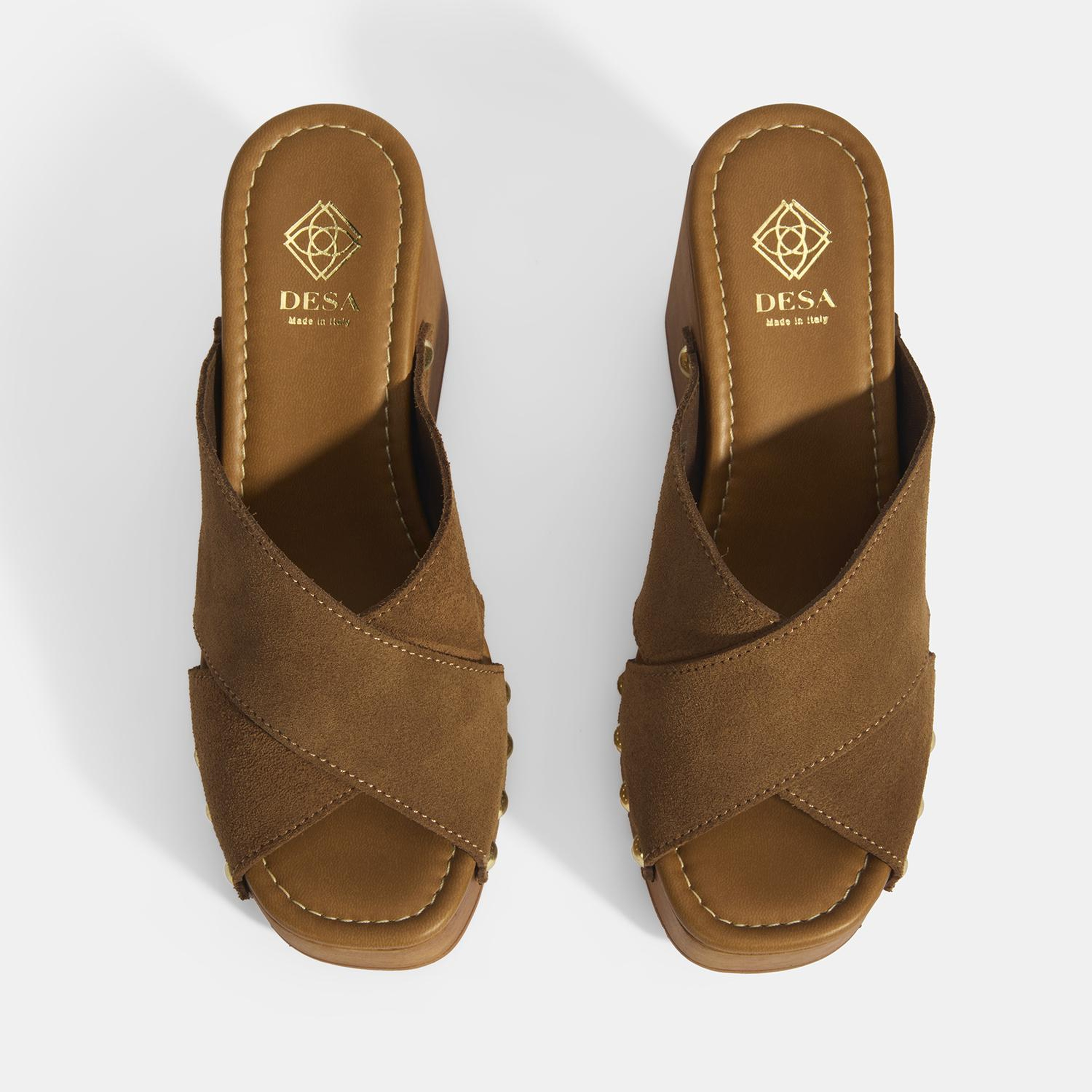 Kadın Taba Zımba Detaylı Süet Dolgu Topuklu Terlik