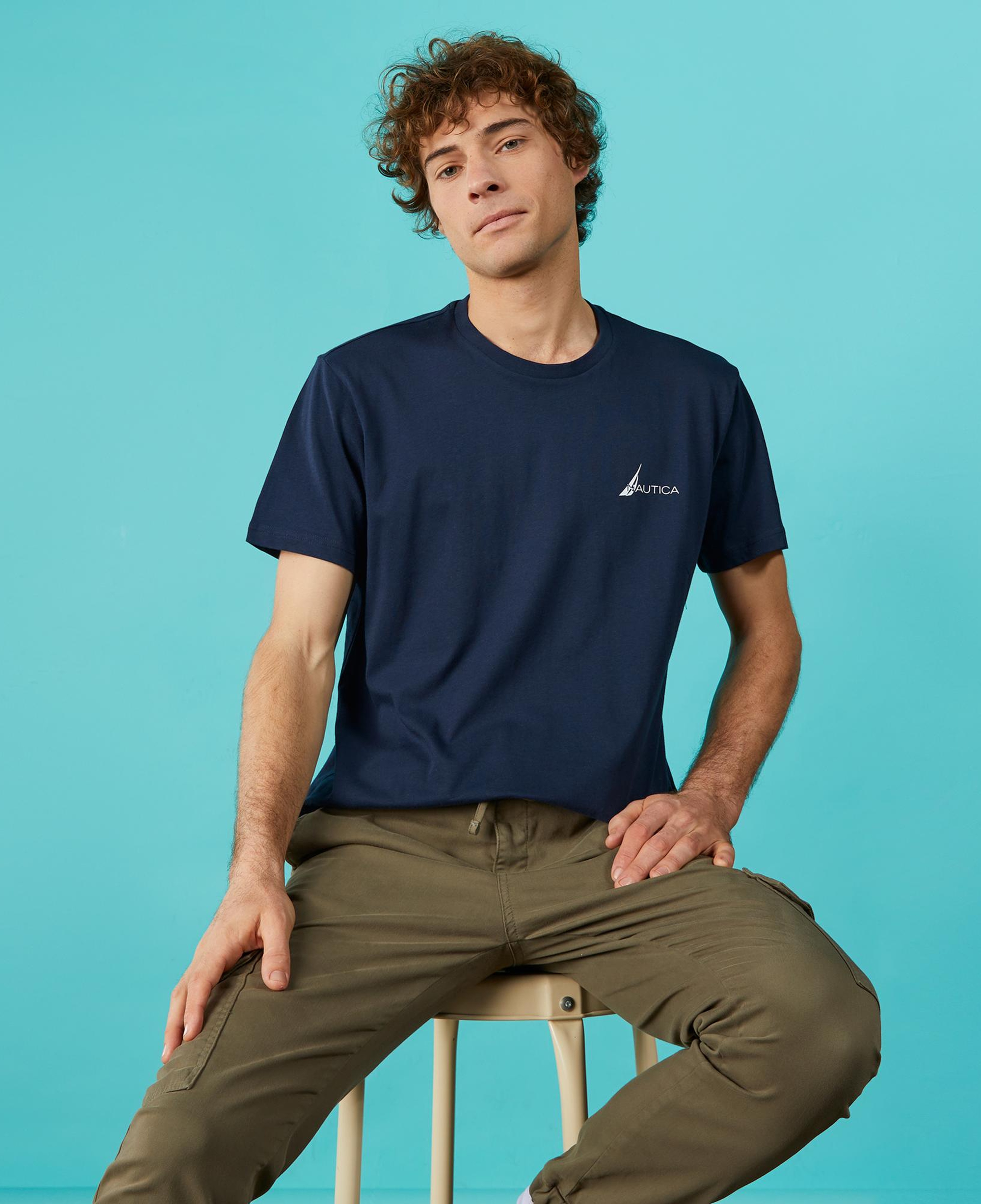 Nautica Erkek Lacivert Standart Fit T-Shirt