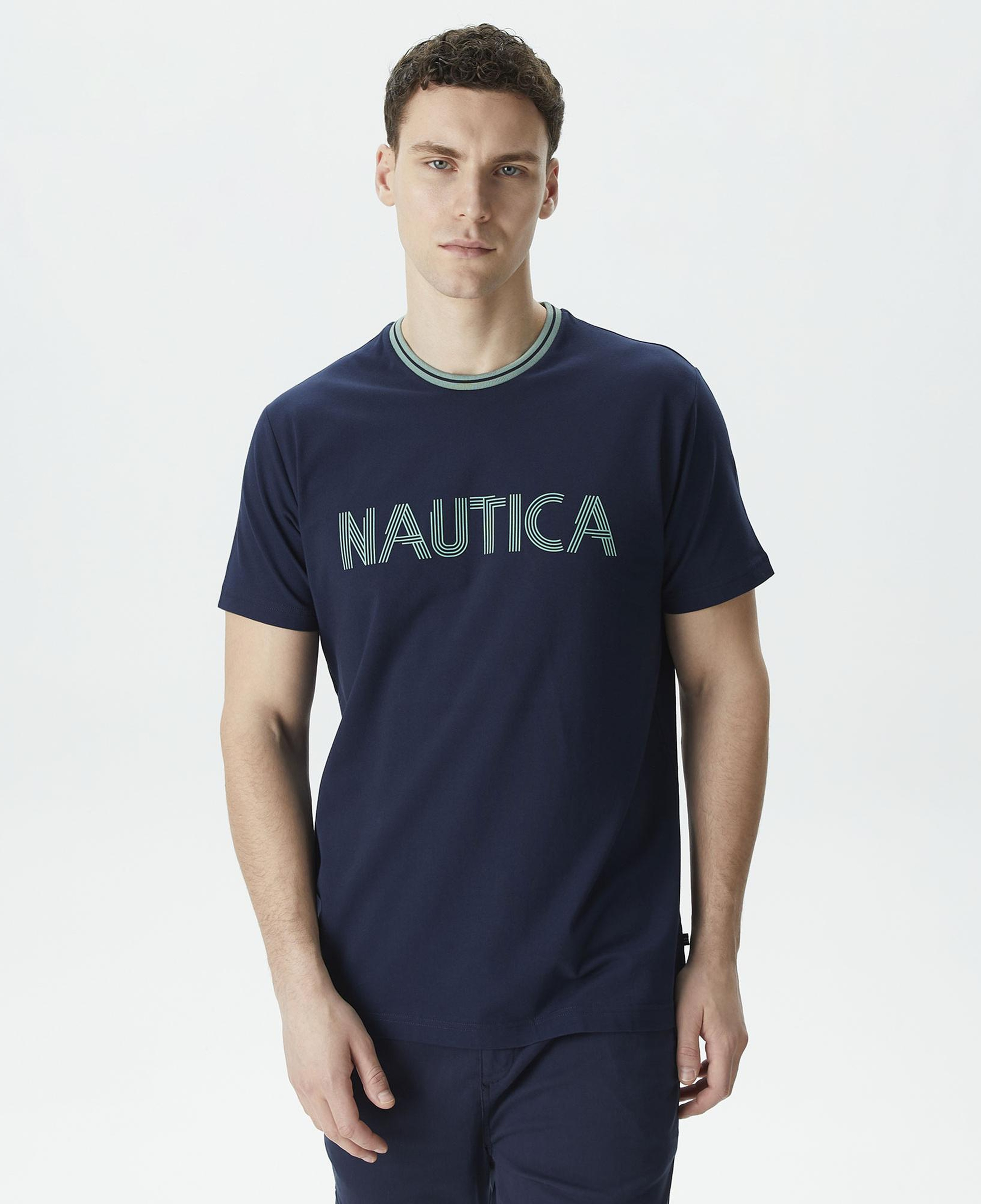 Nautica Erkek Lacivert Standart Fit T-Shirt