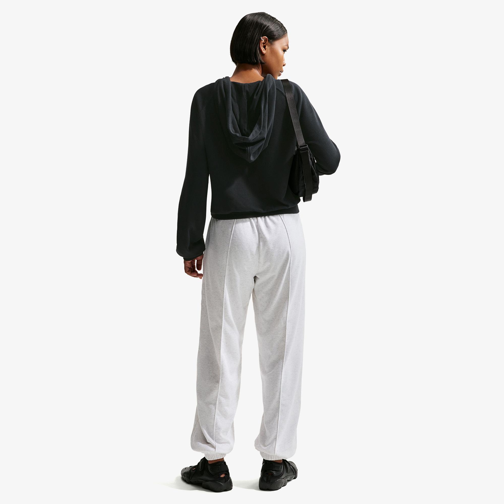 Nike Sportswear Chill Terry Kadın Siyah Sweatshirt