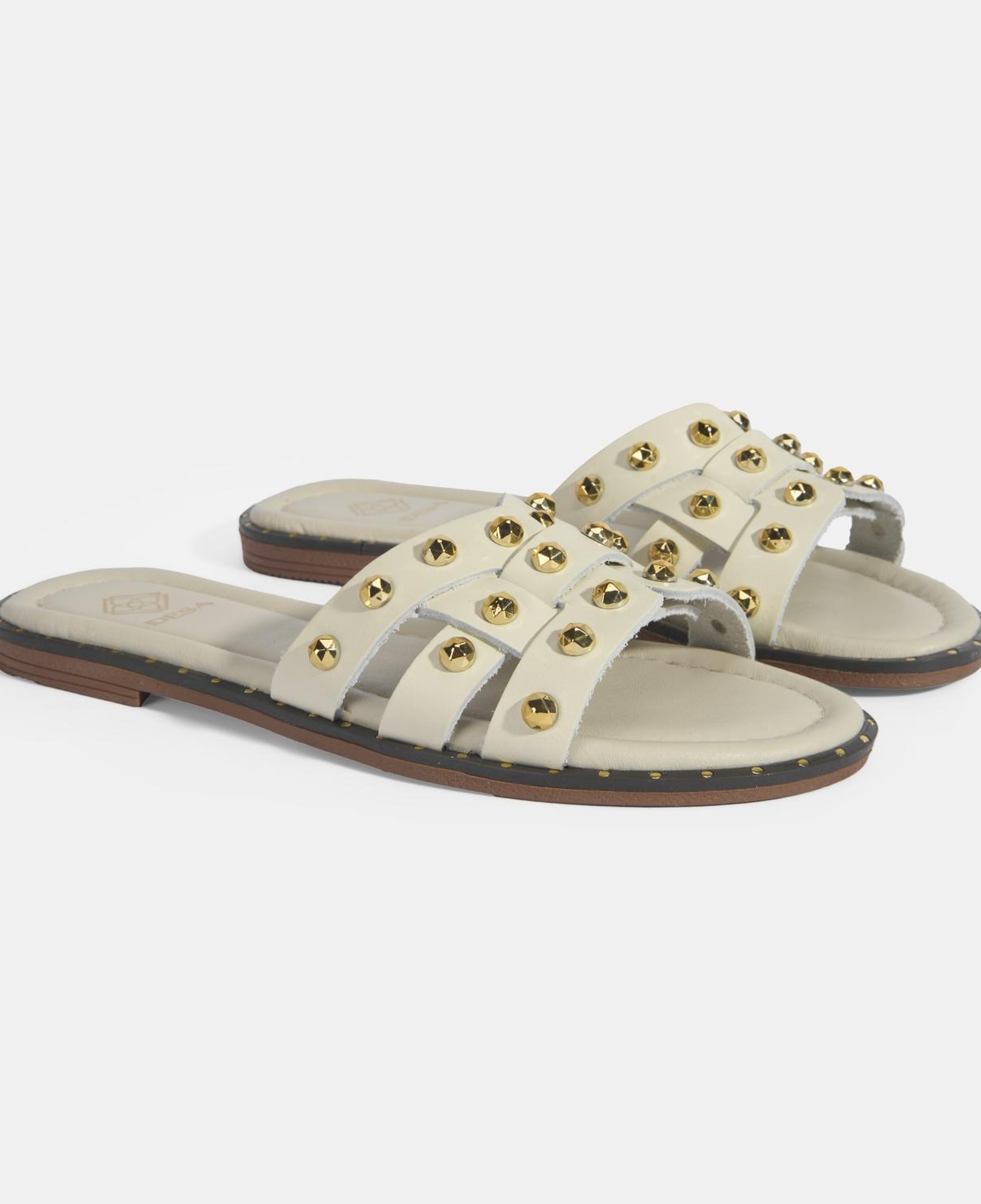 Kadın Krem Zımba Detaylı Deri Terlik