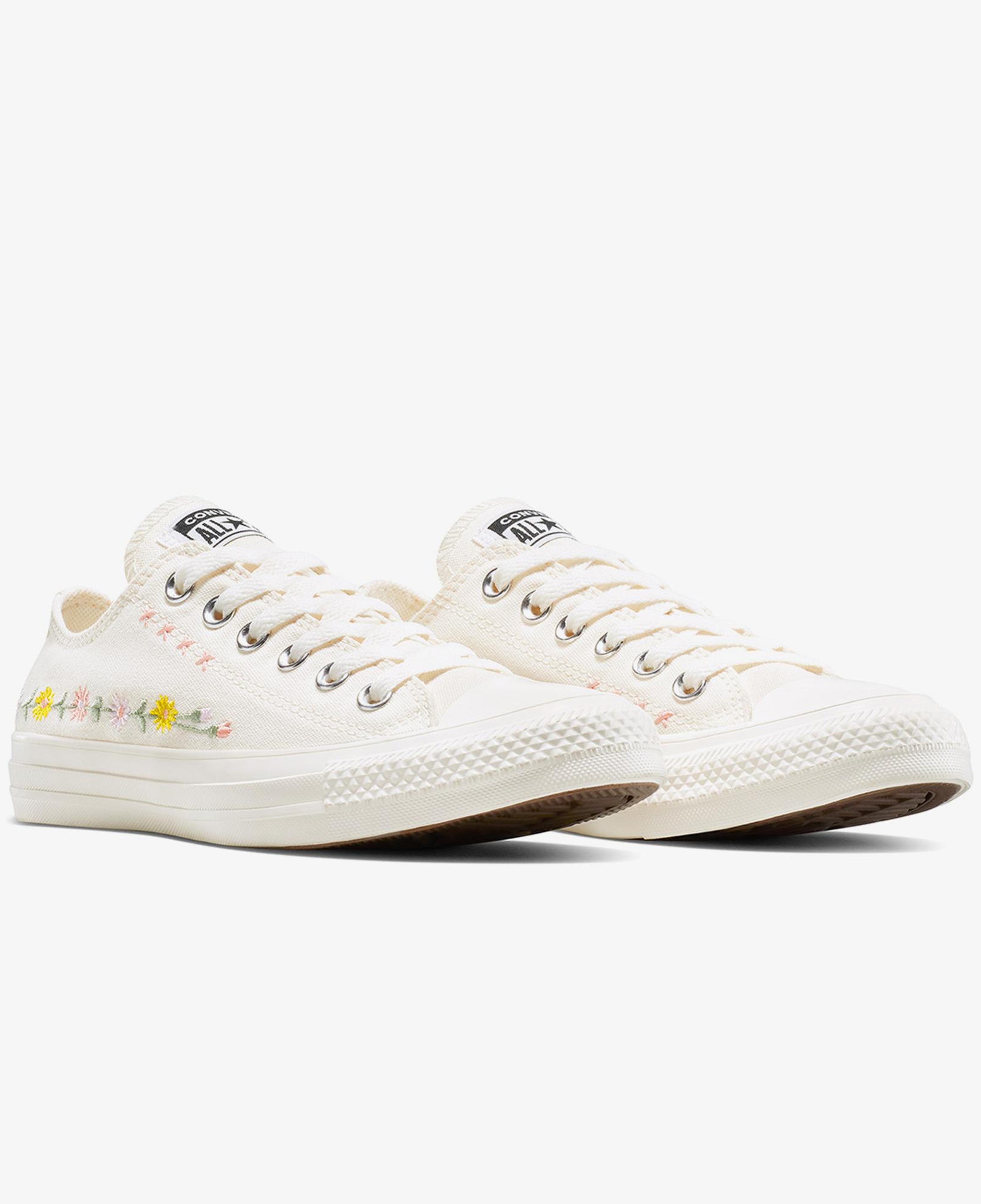 Converse Chuck Taylor Embroidered Flowers Unisex Pembe Sneaker