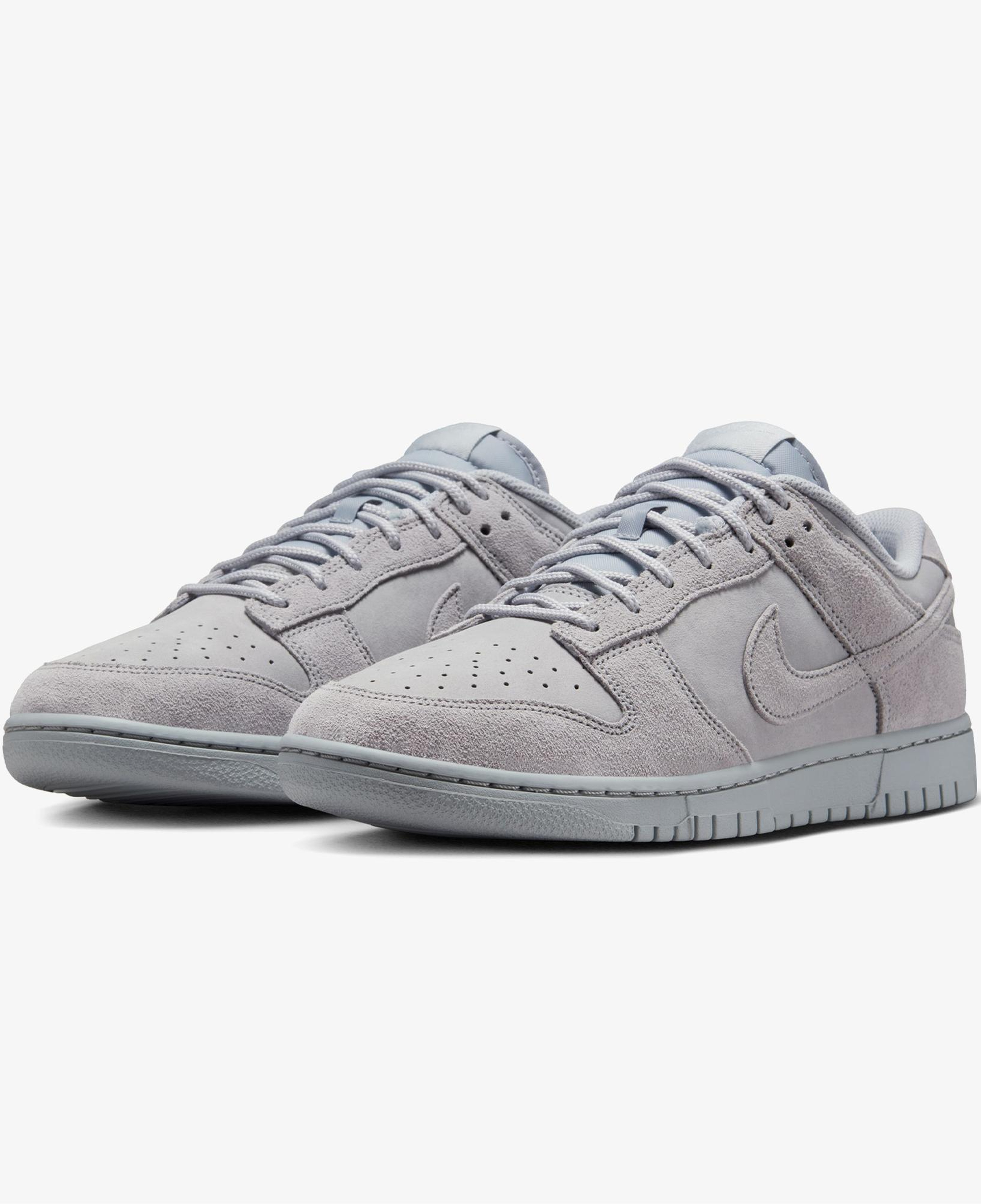 Nike Dunk Low Retro SE Erkek Gri Spor Ayakkabı