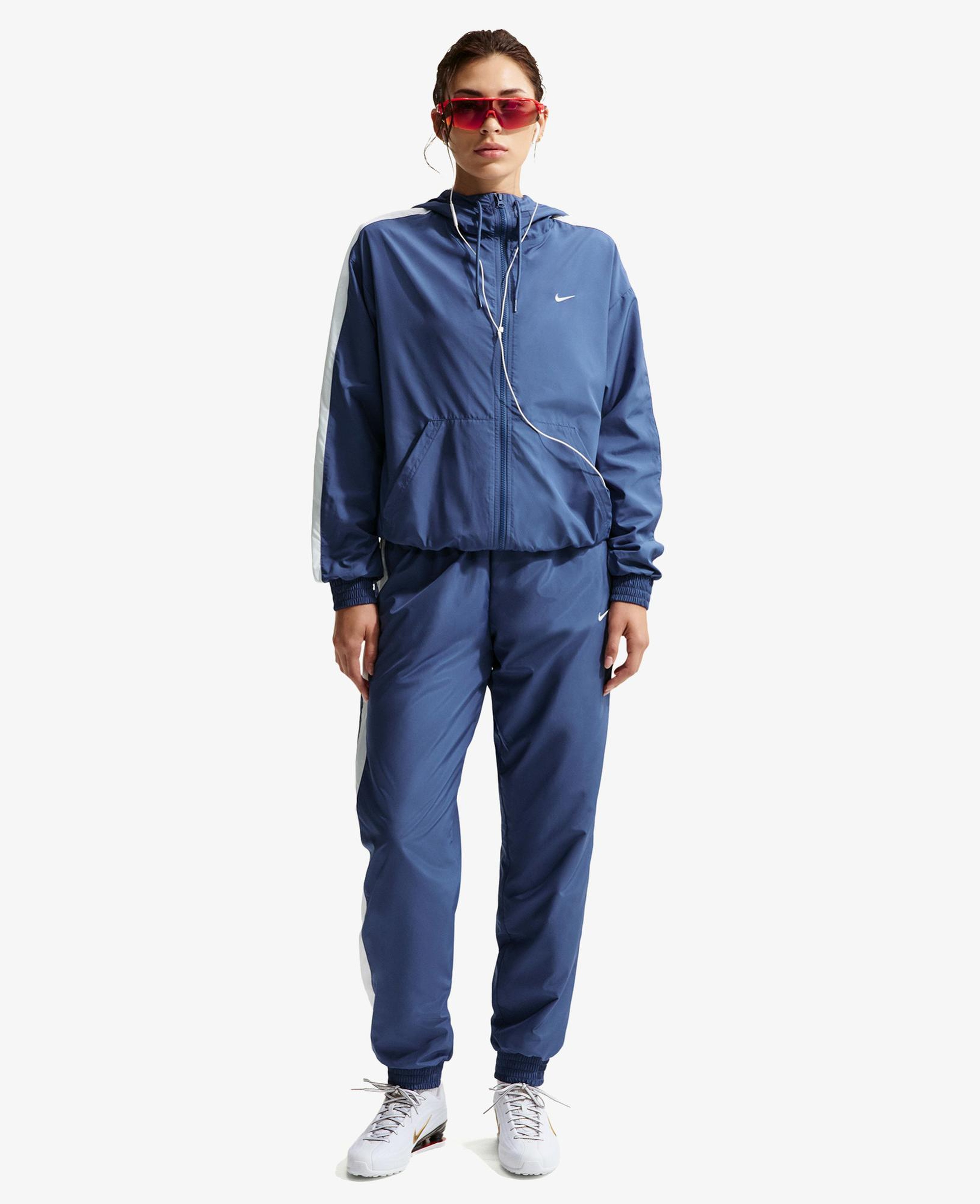 Nike Sportswear Classic Wovens Kadın Mavi Eşofman Altı