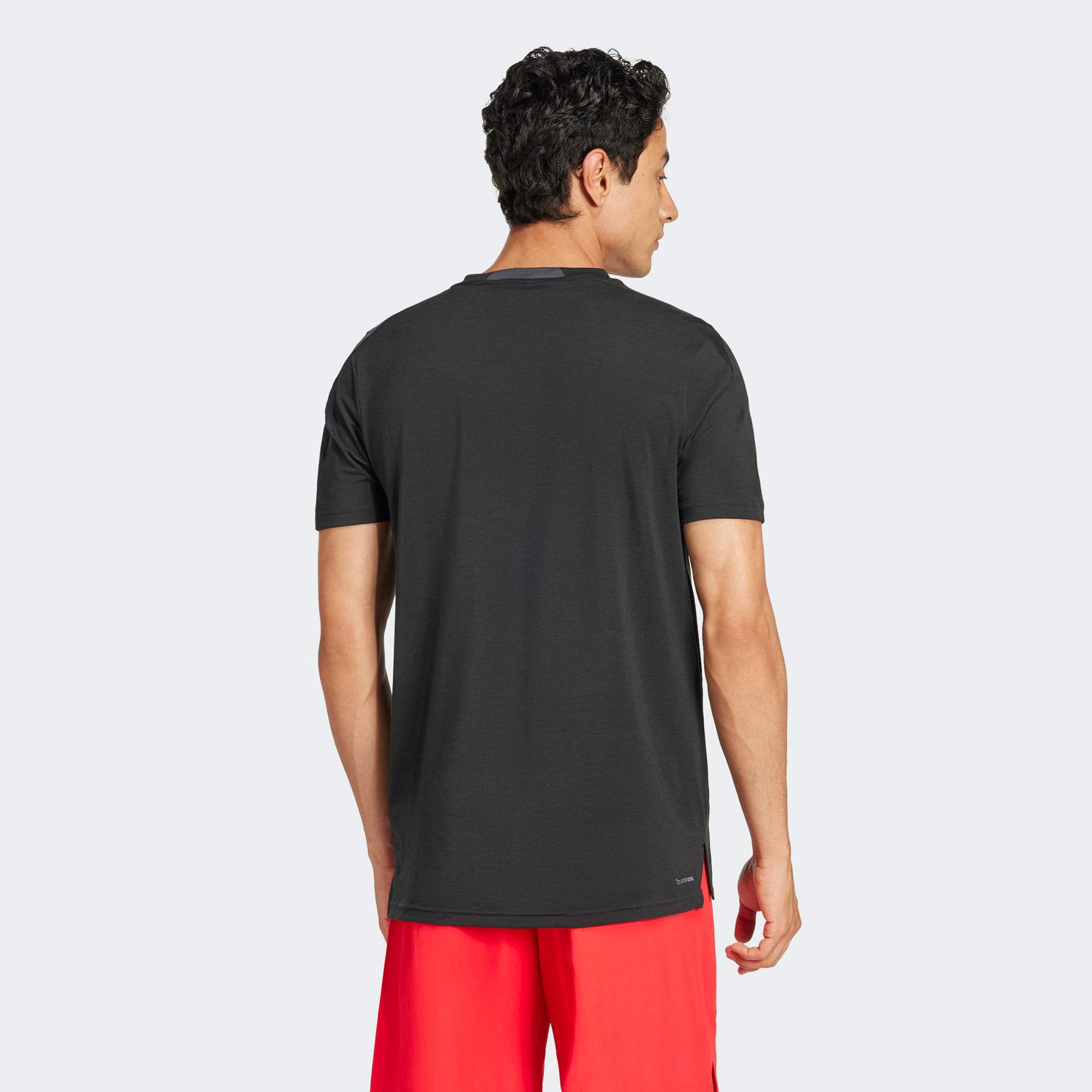 adidas Designed 4 Training 3-Stripes Erkek Siyah T-Shirt