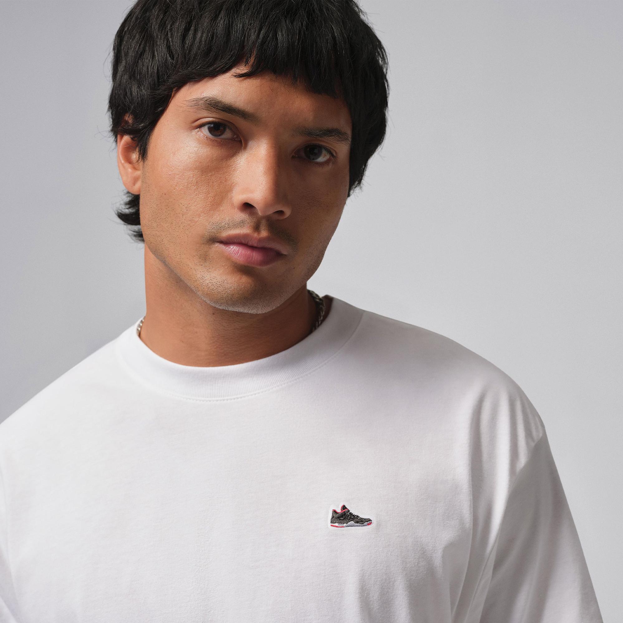 Jordan Sneaker Patch Erkek Beyaz T-Shirt