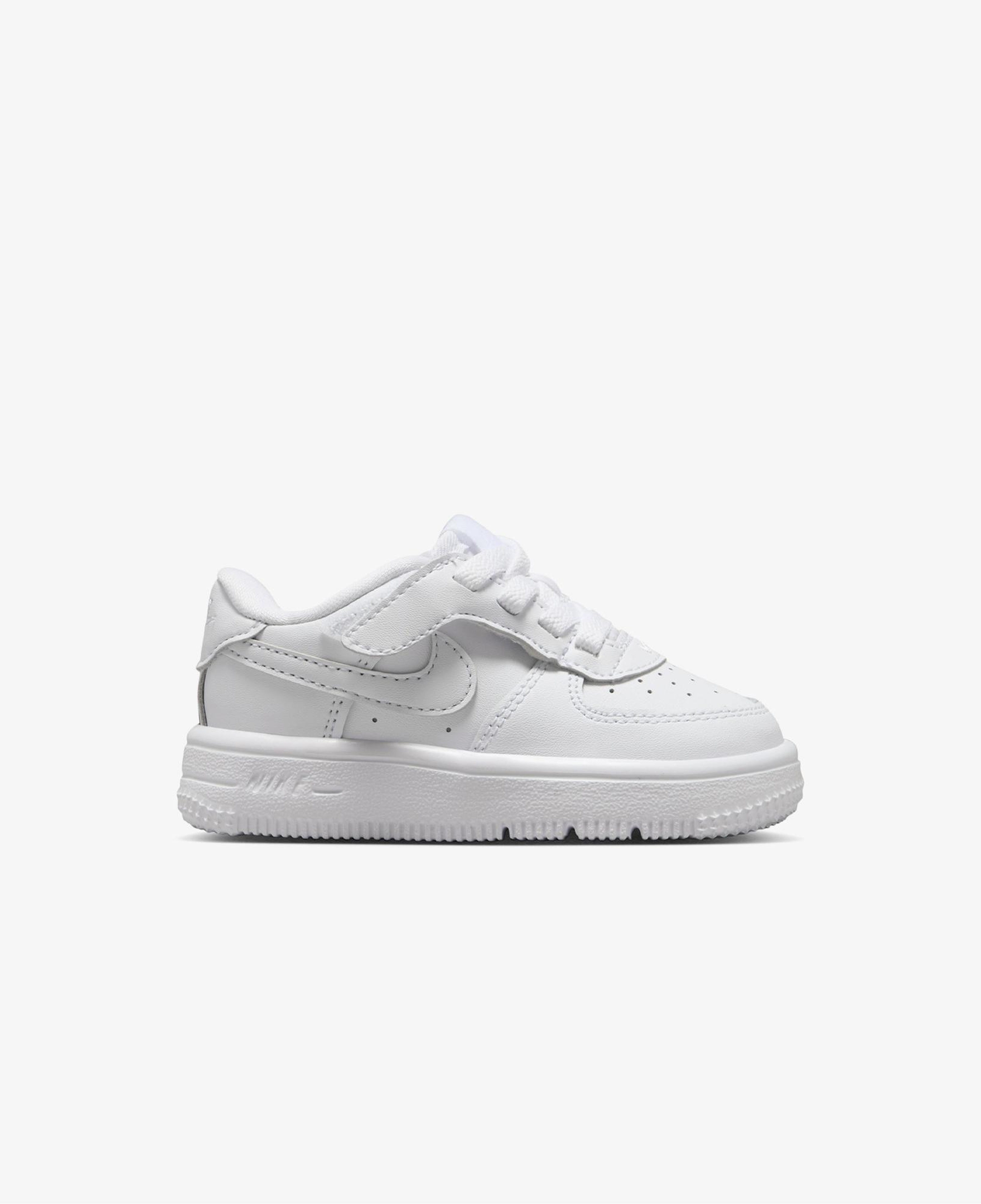 Nike Force 1 Low EasyOn Çocuk Beyaz Spor Ayakkabı