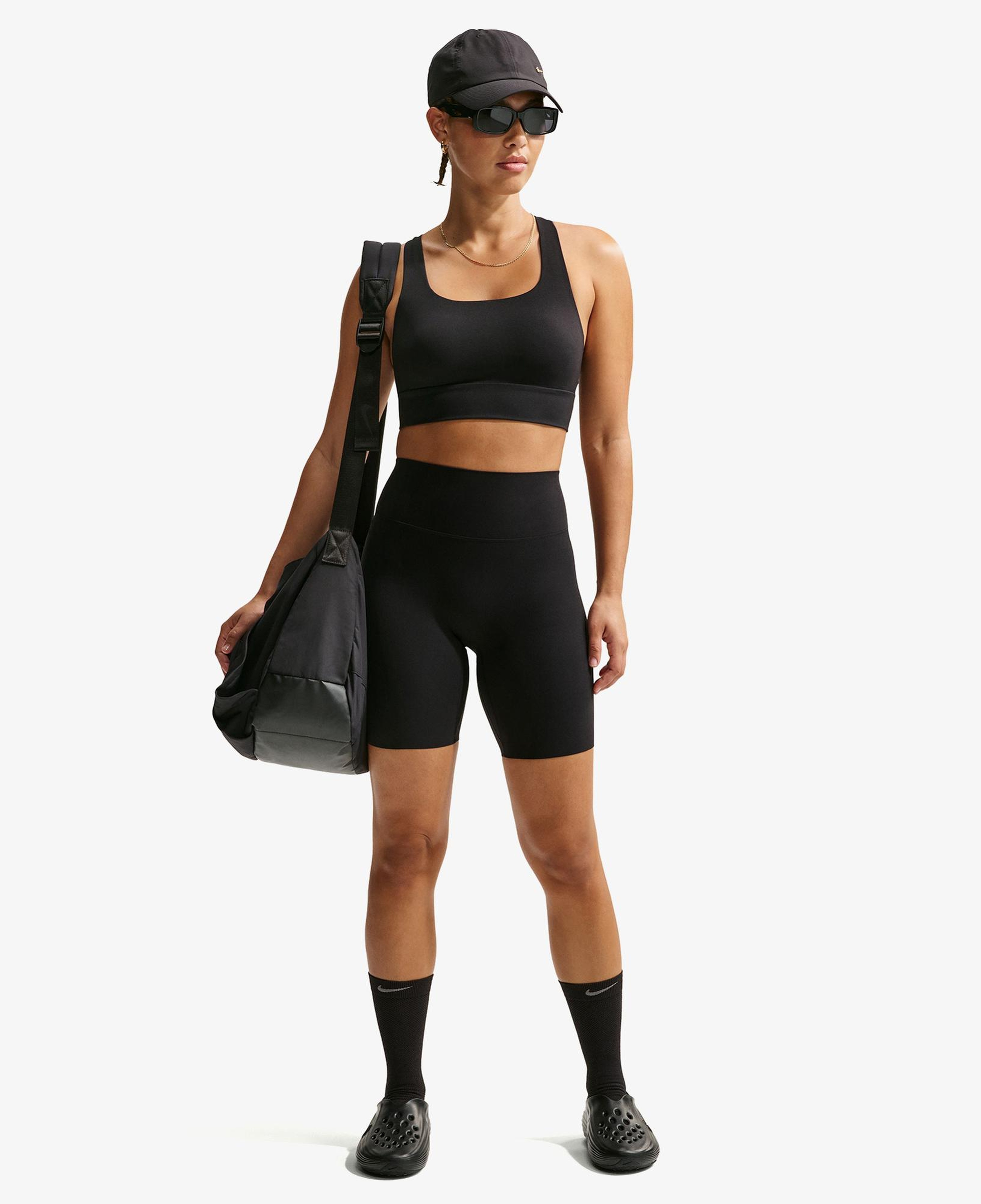 Nike Dri-Fit Zenvy Yüksek Belli 20 cm Kadın Siyah Kısa Tayt