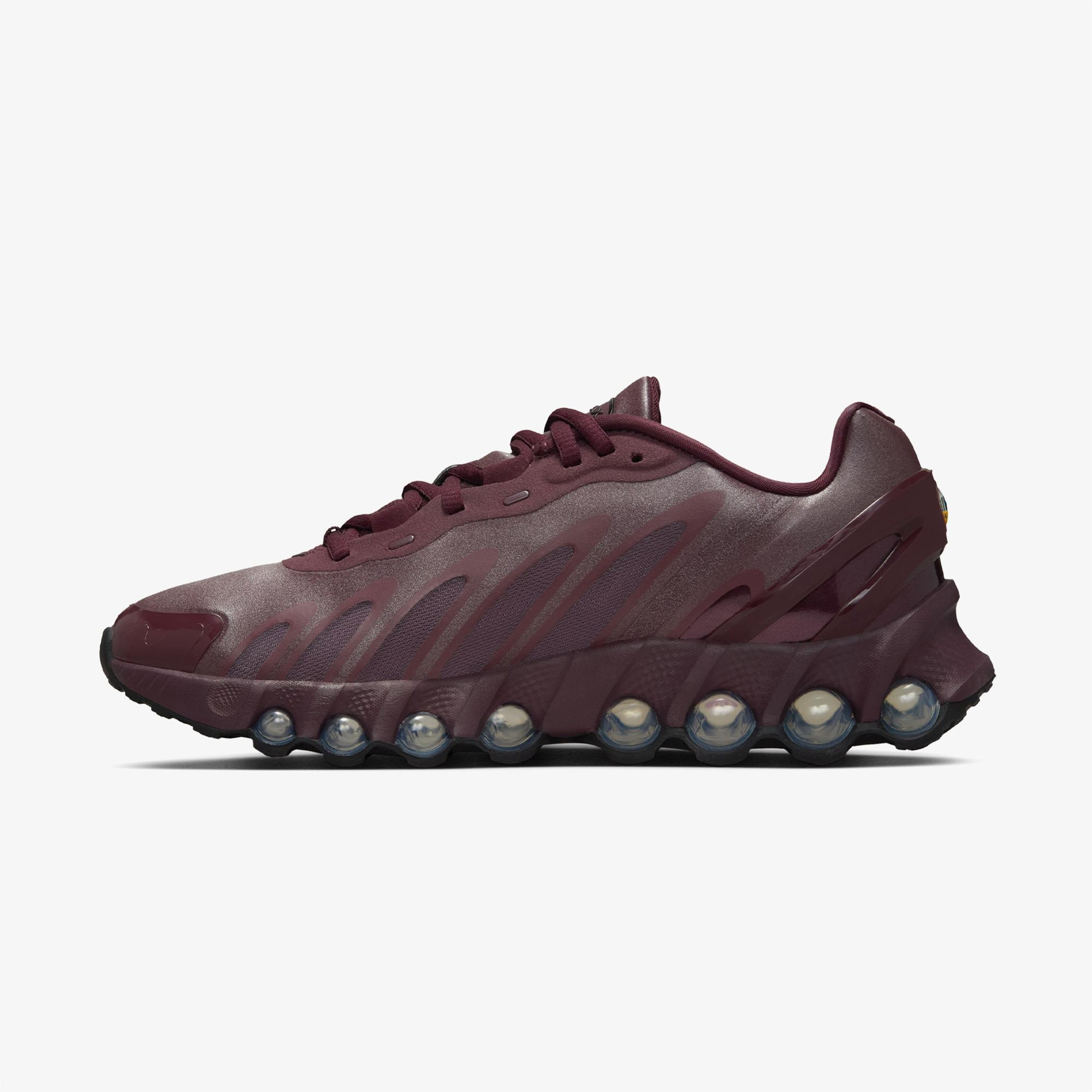 Nike Air Max DN8 Kadın Bordo Spor Ayakkabı