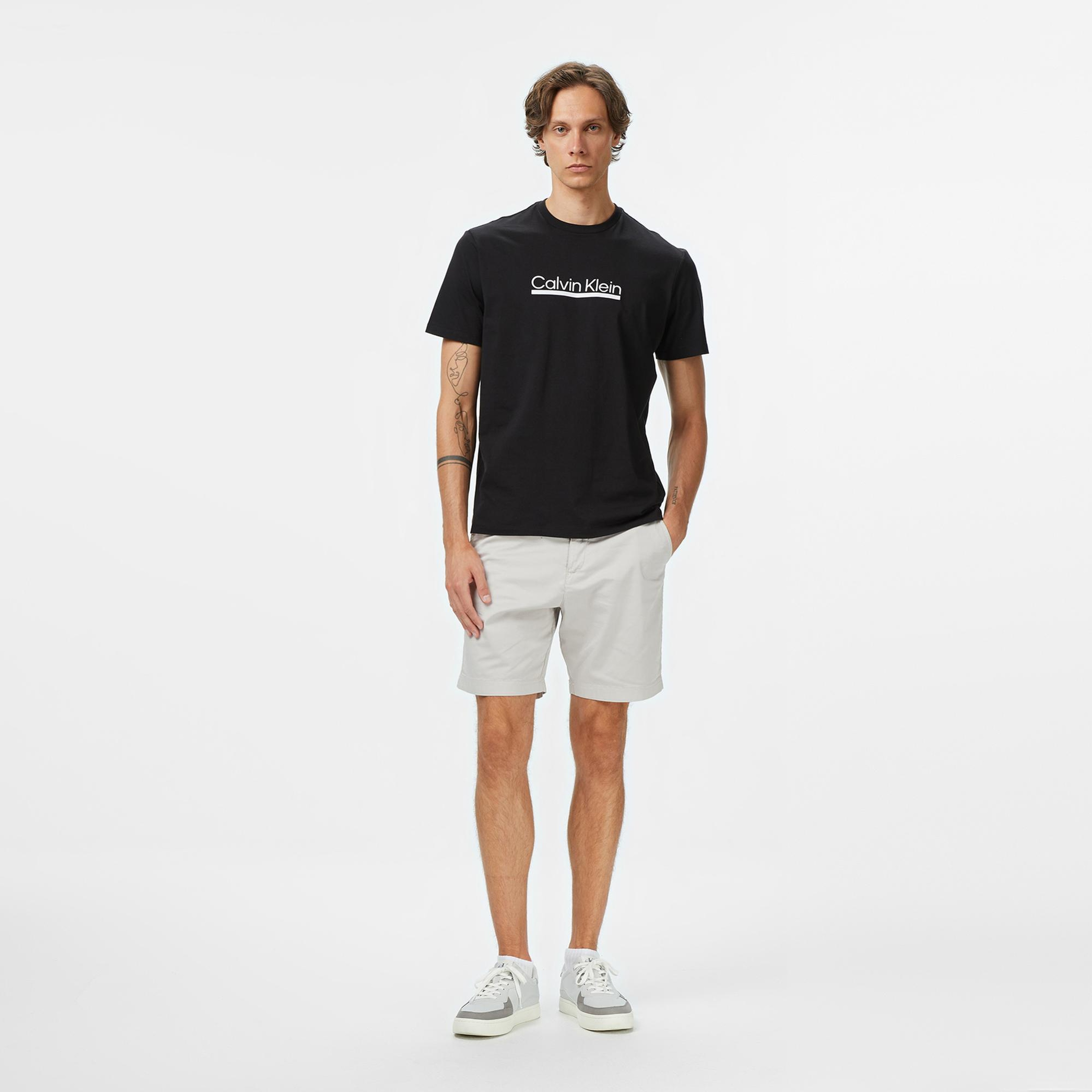 Calvin Klein Outline Tape Graphic Erkek Siyah T-Shirt