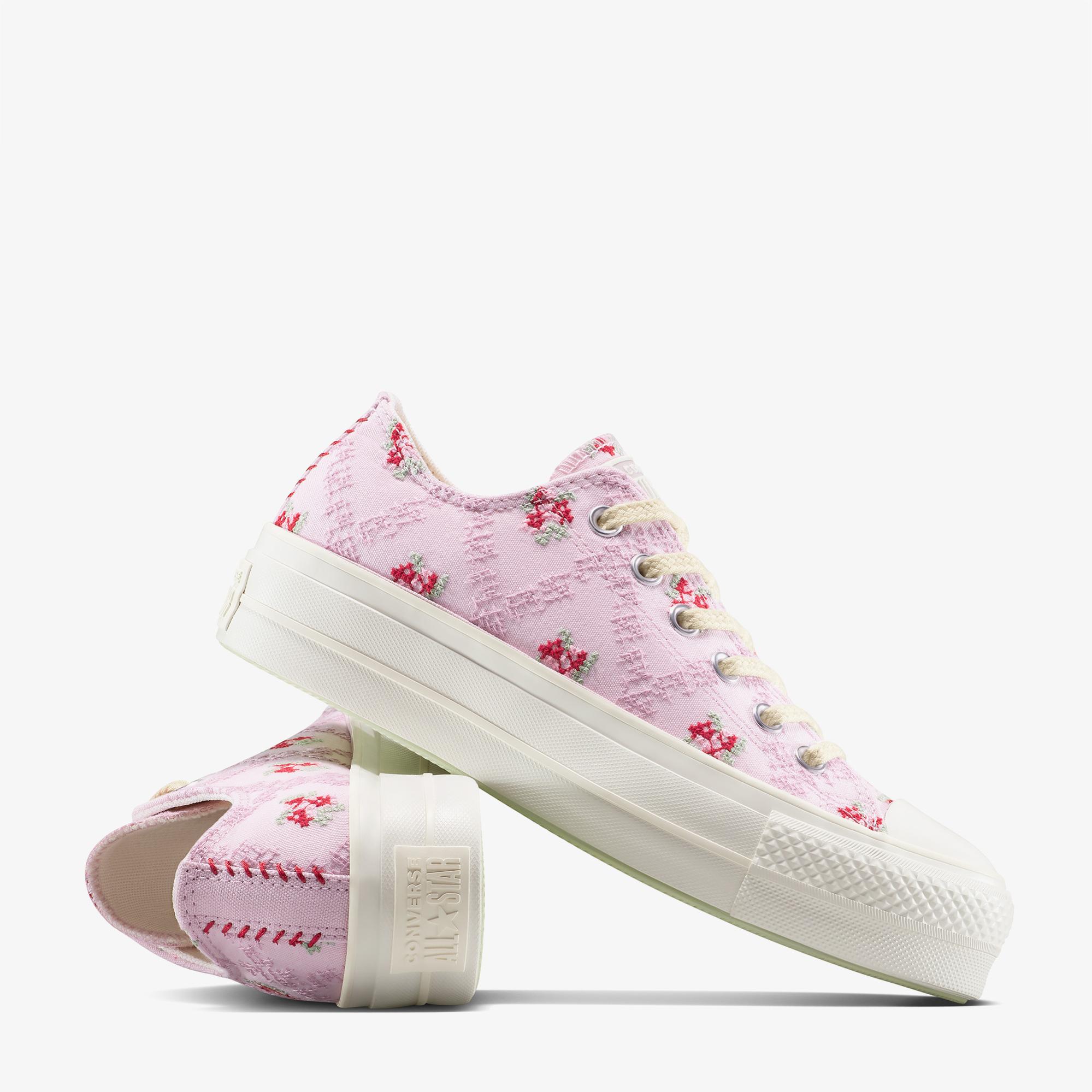 Converse Chuck Taylor All Star Lift Rose Cross Stitch Kadın Pembe Platform Sneaker