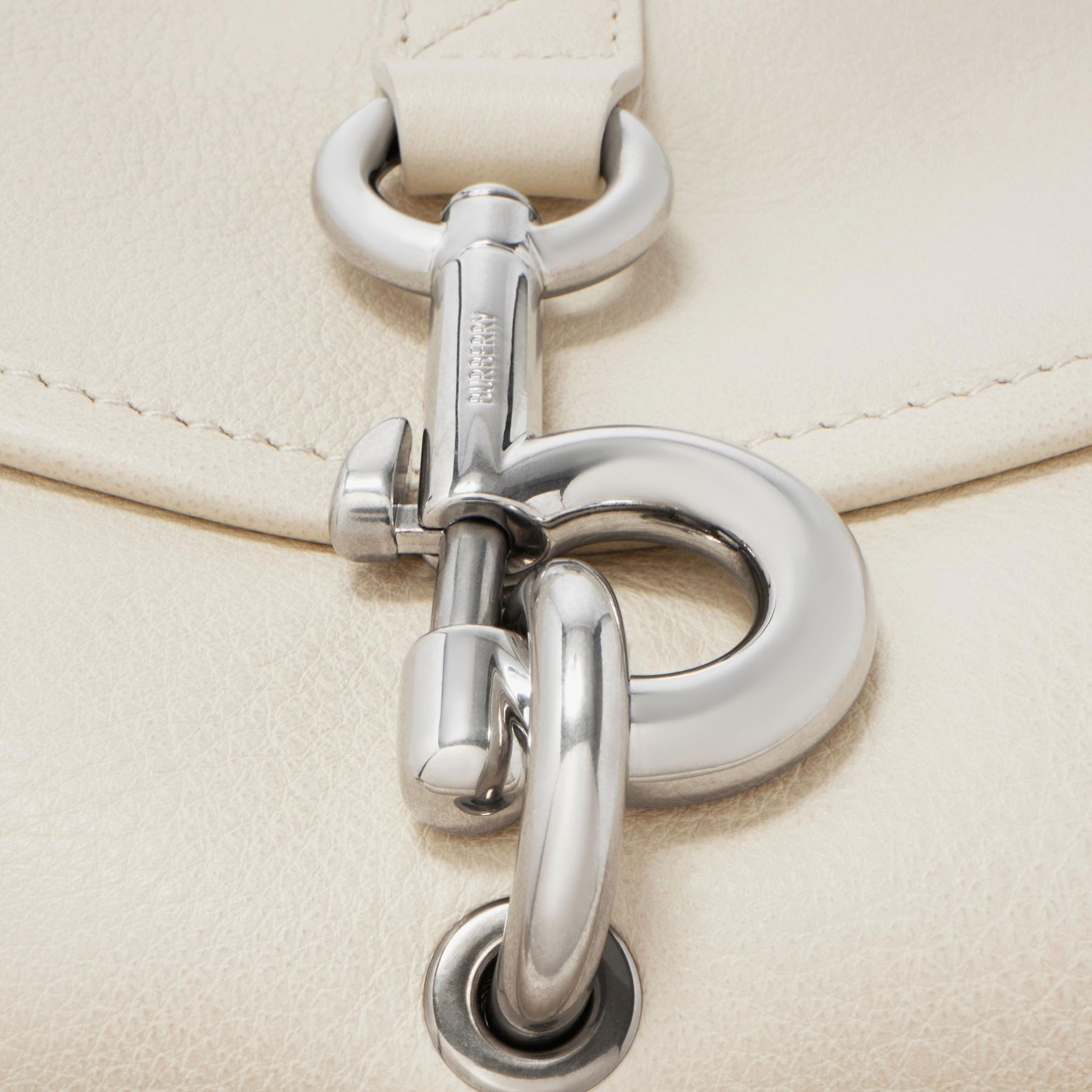 Burberry Small Clip Messenger Kadın Krem Çapraz Çantası