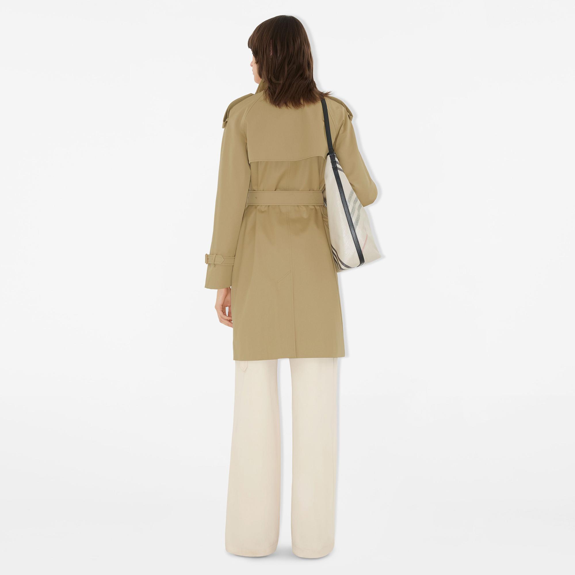 Burberry Kadın Bej Trençkot