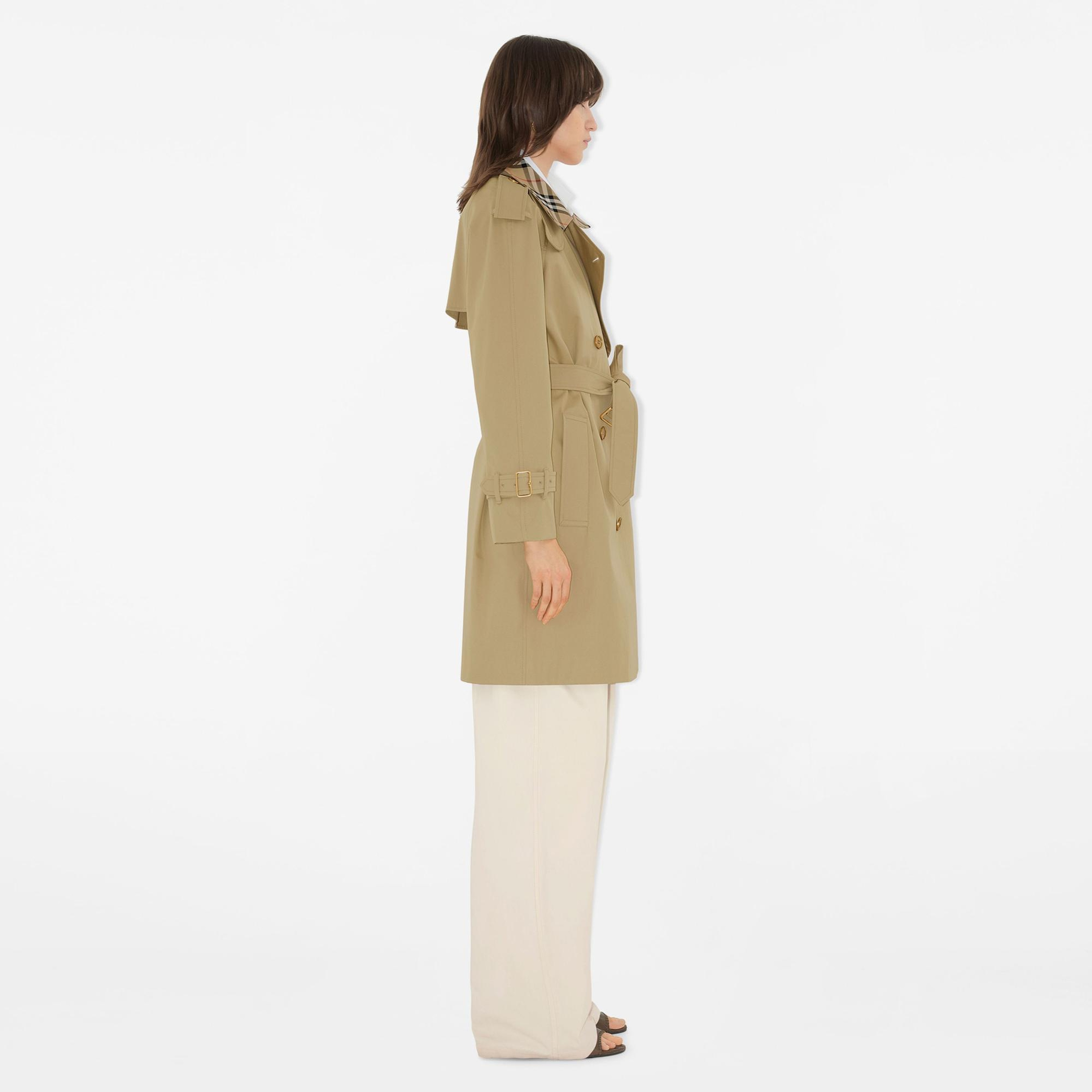 Burberry Kadın Bej Trençkot