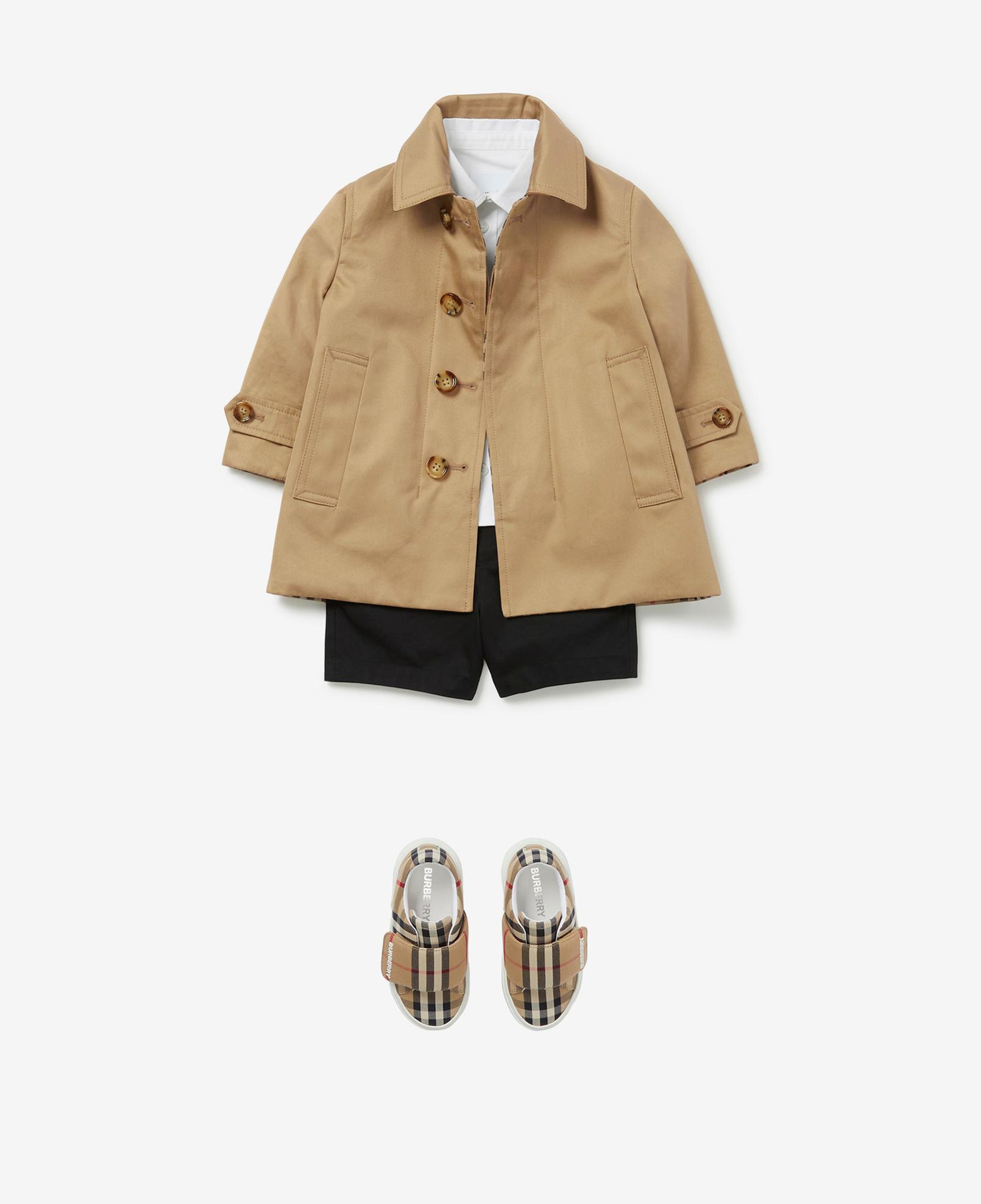 Burberry Reversible Check Gabardine Car Çocuk Bej Trençkot