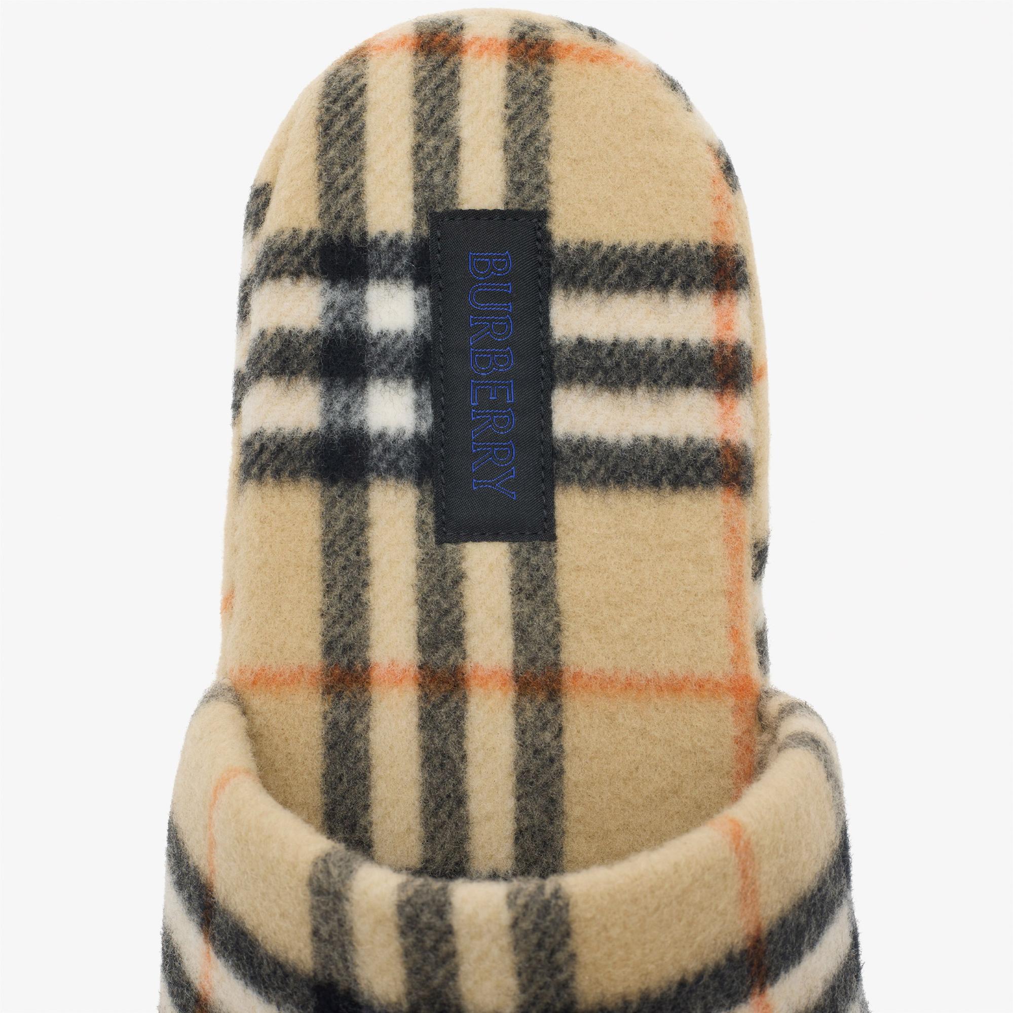 Burberry Quılt Check Kadın Bej Terlik