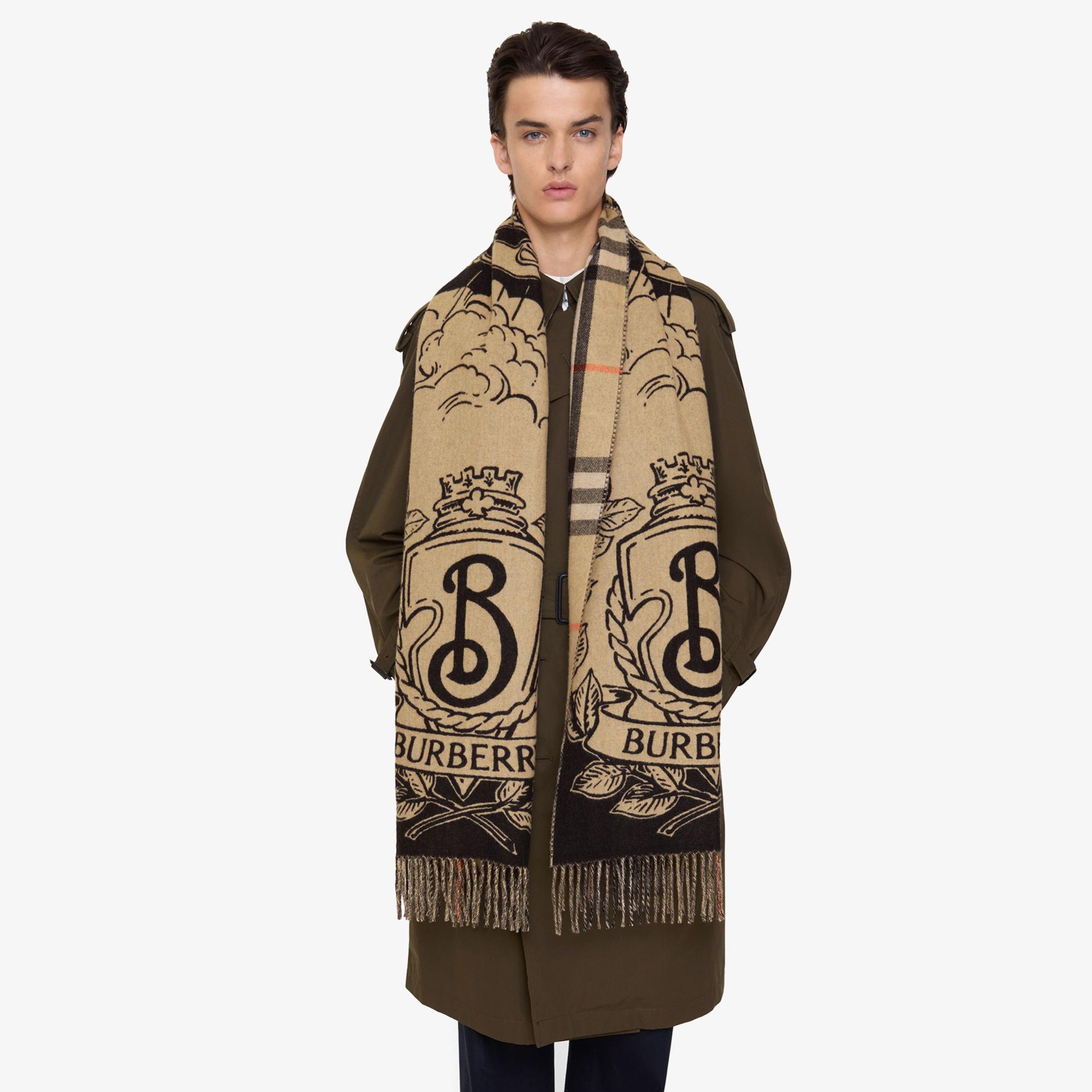 Burberry Wide Reversible Stormy Knight Kadın Bej Atkı