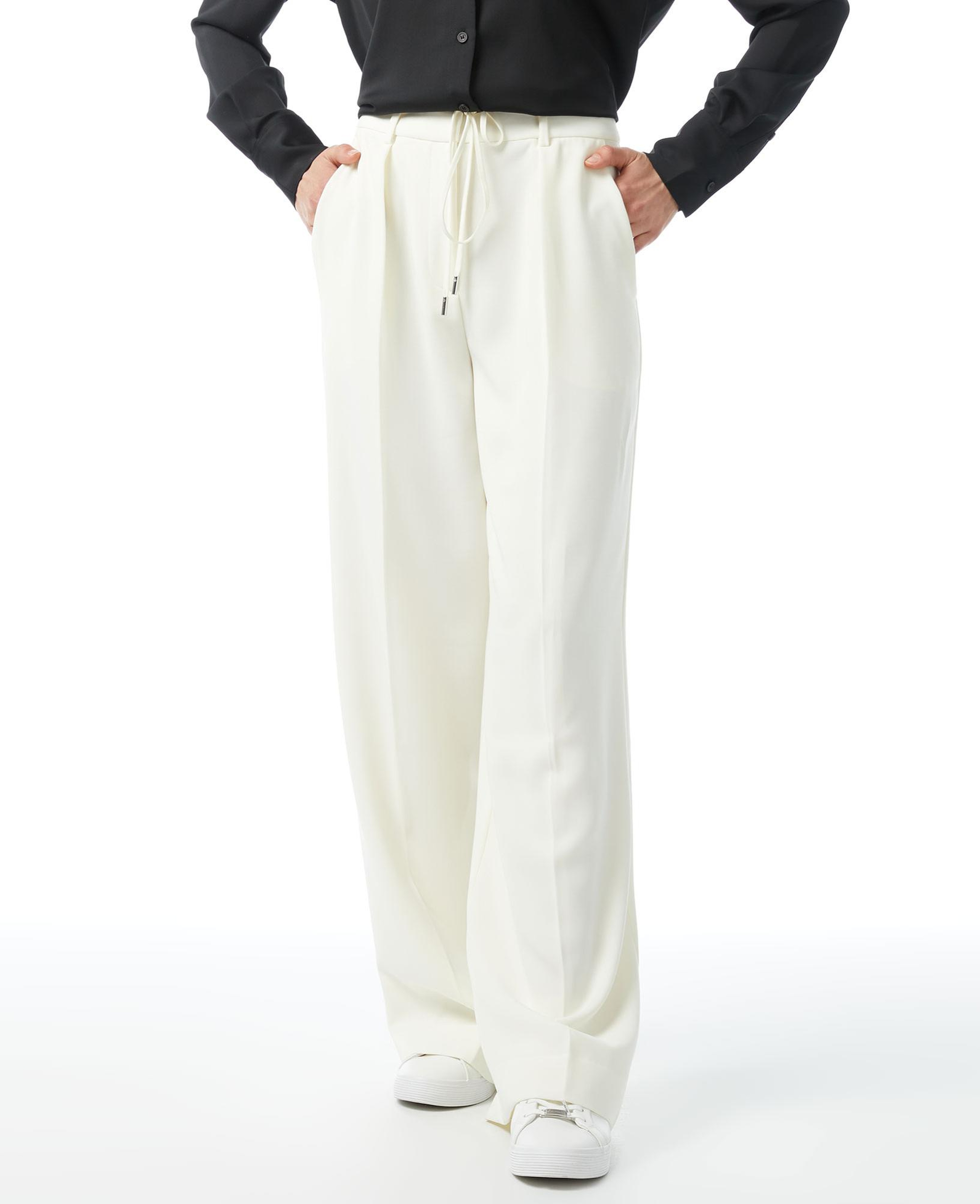 Calvin Klein Premium Essentials Kadın Beyaz Pantolon