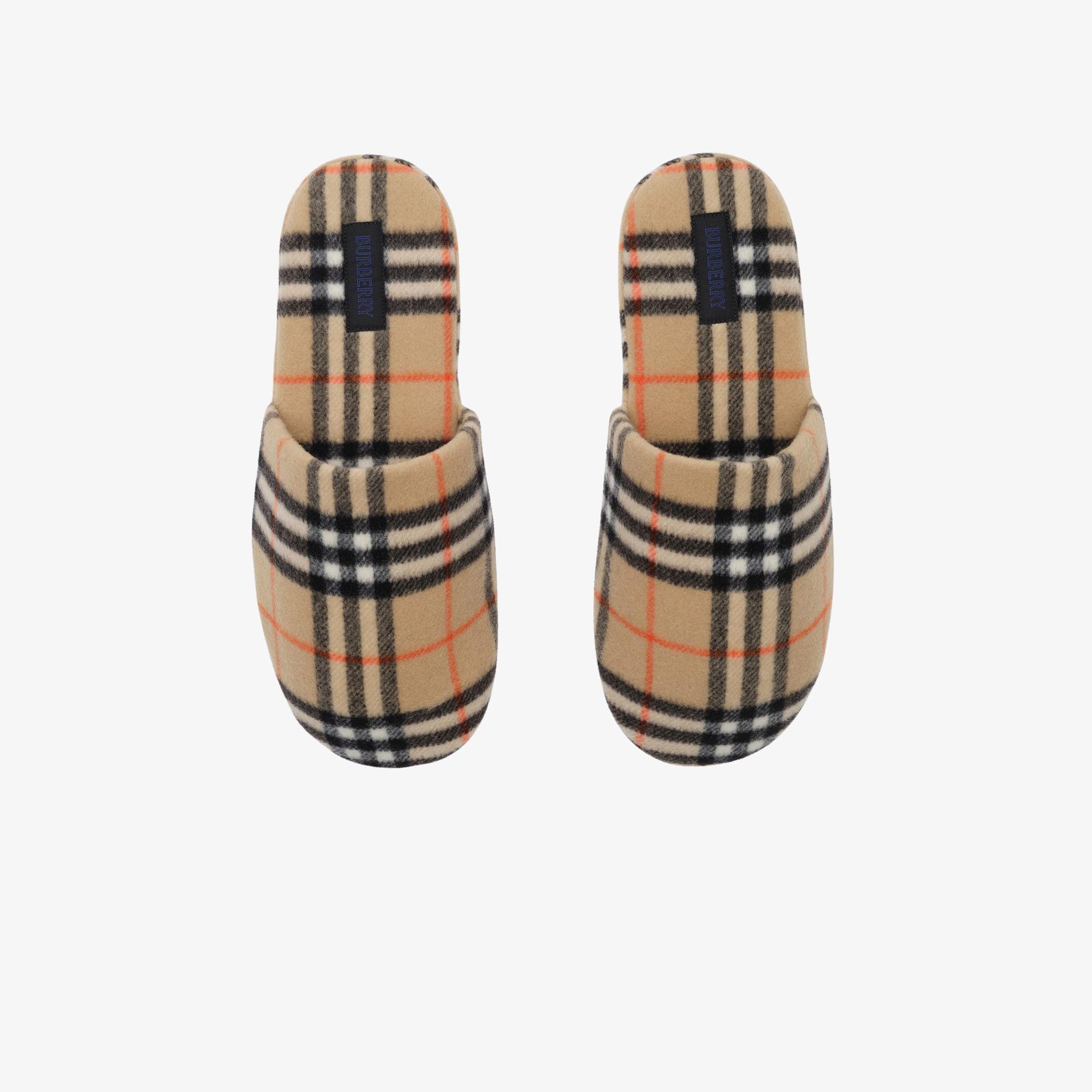 Burberry Quılt Check Erkek Bej Terlik