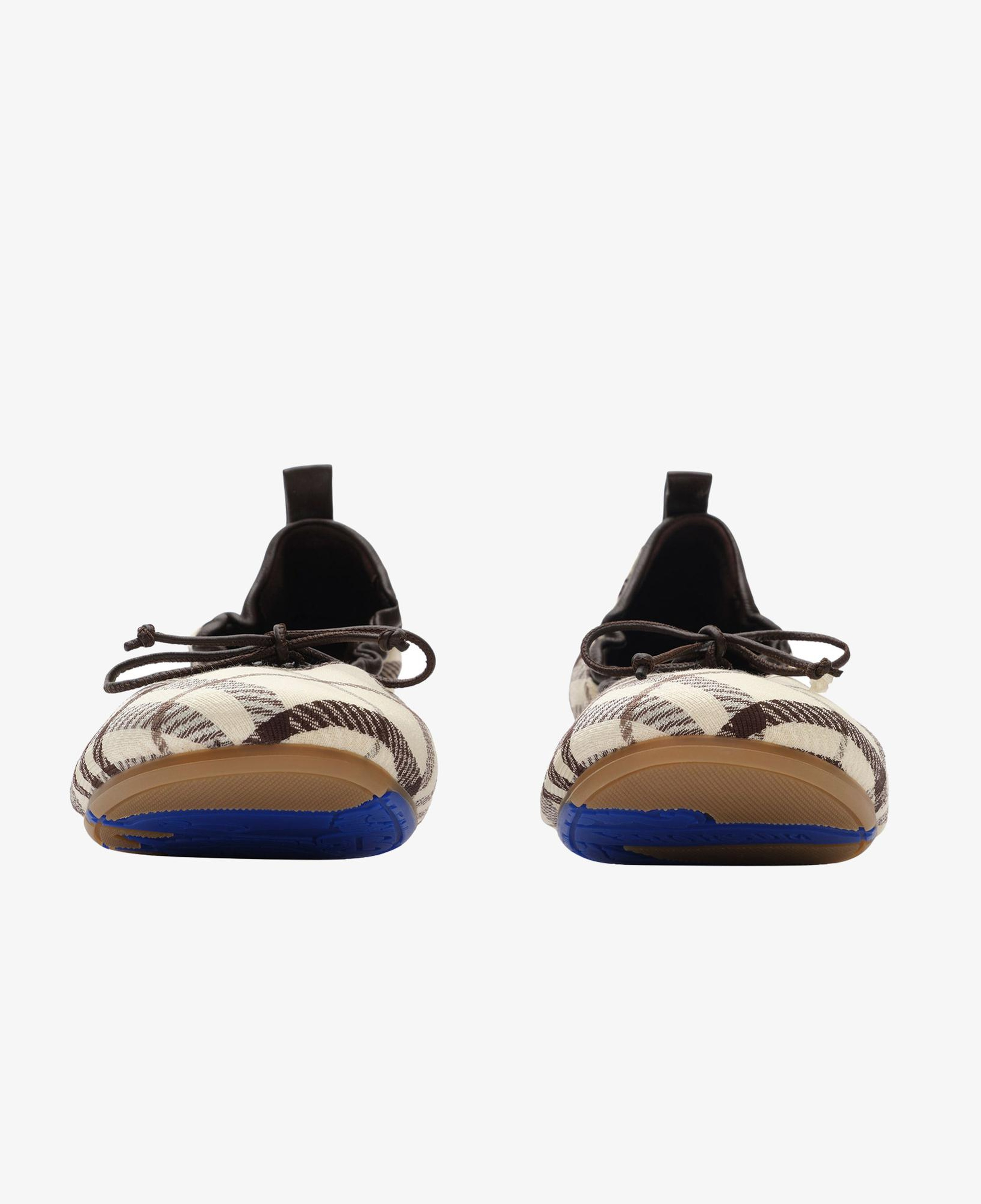 Burberry Fawn Check Kadın Bej Babet