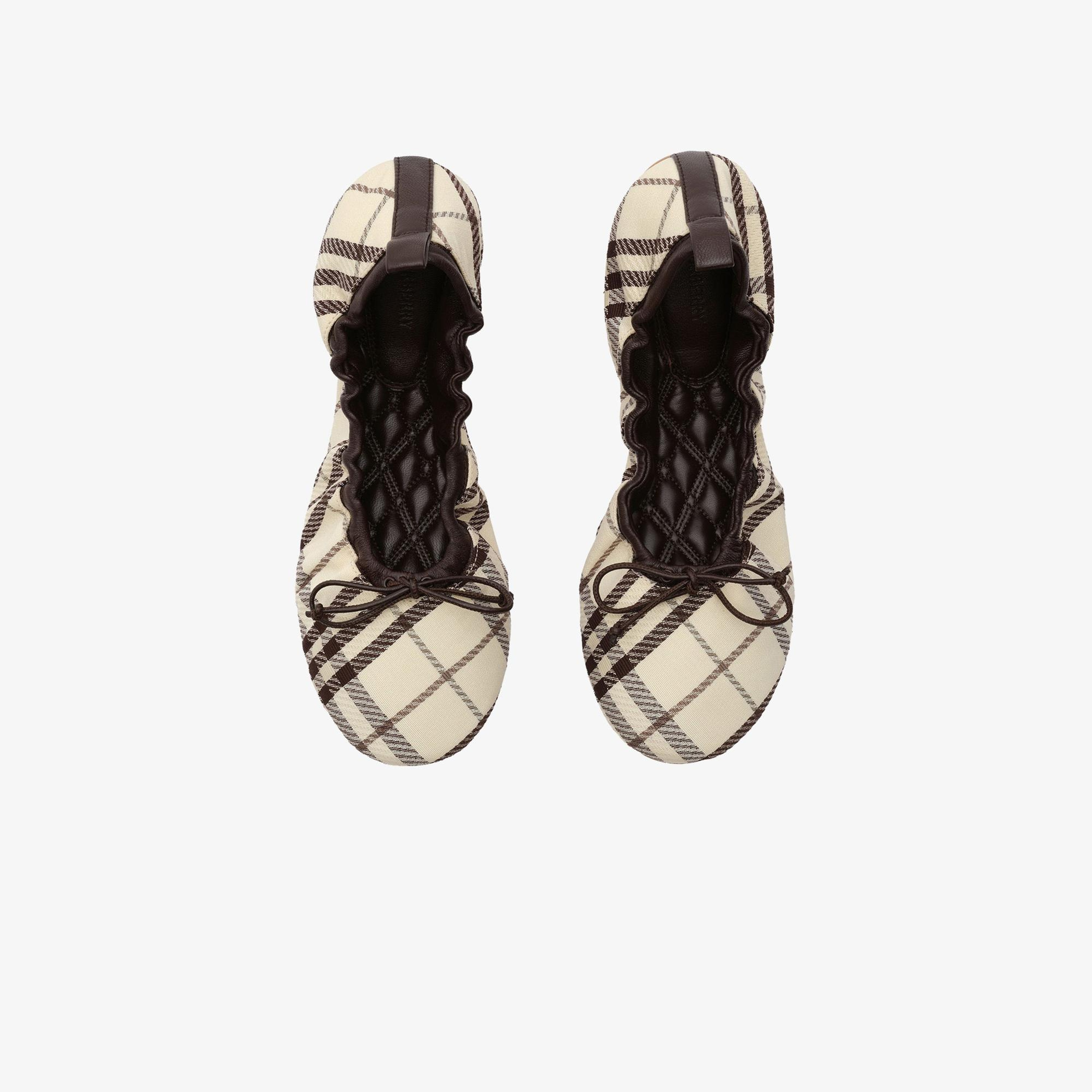 Burberry Fawn Check Kadın Bej Babet