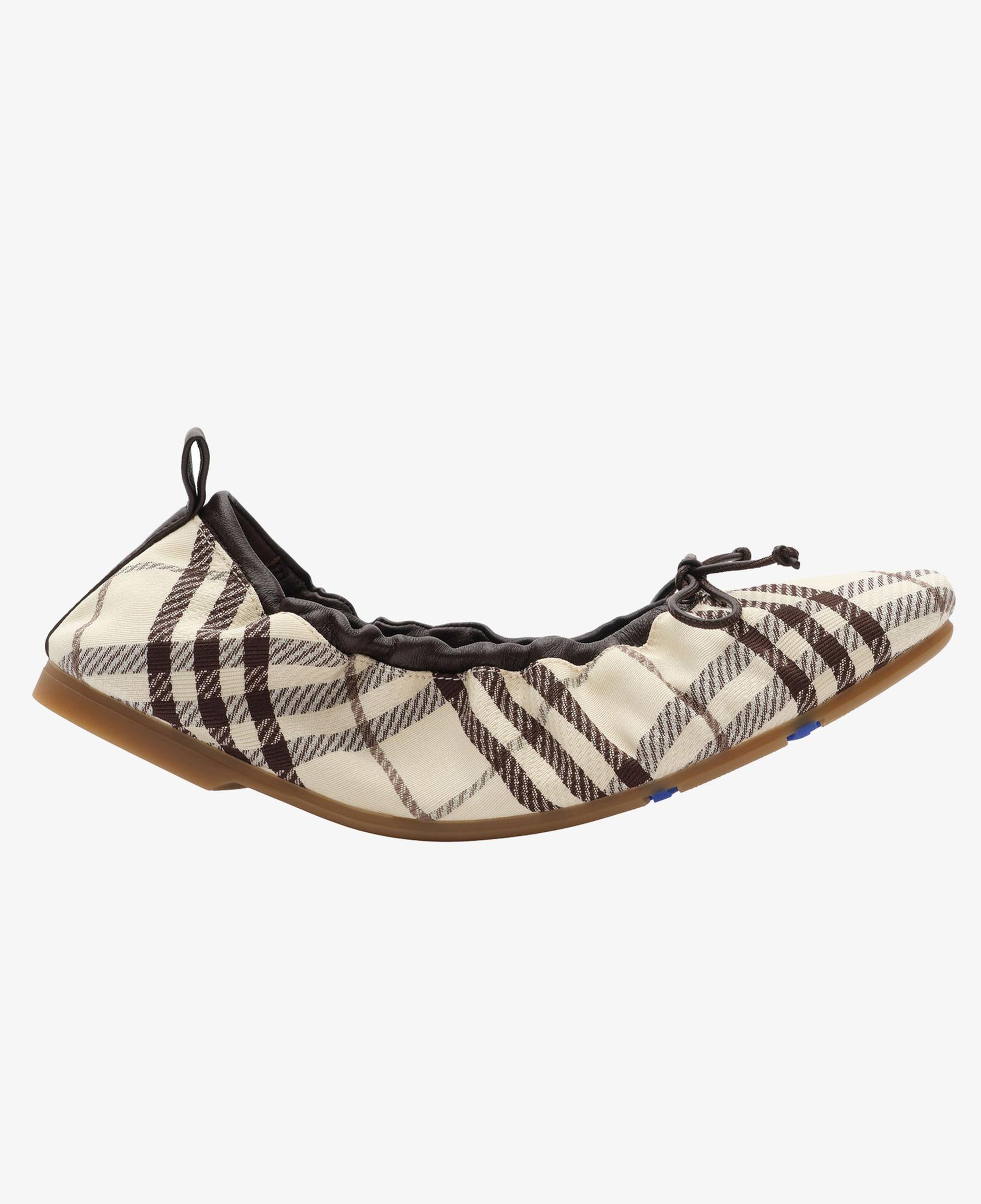 Burberry Fawn Check Kadın Bej Babet