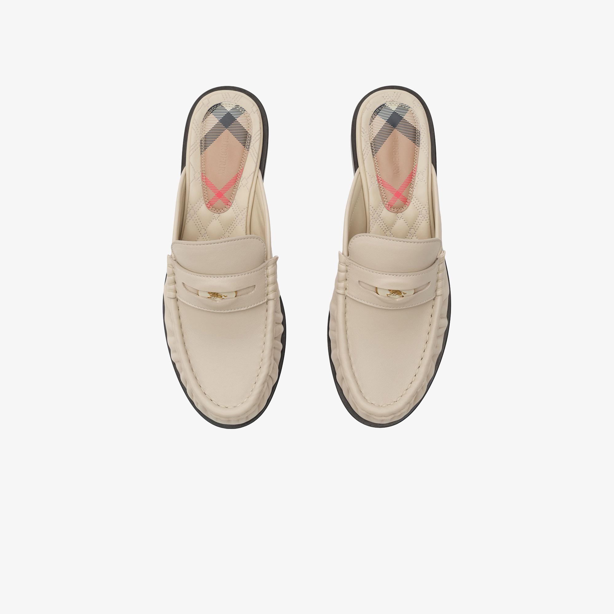 Burberry Cadet Mules Kadın Beyaz Terlik