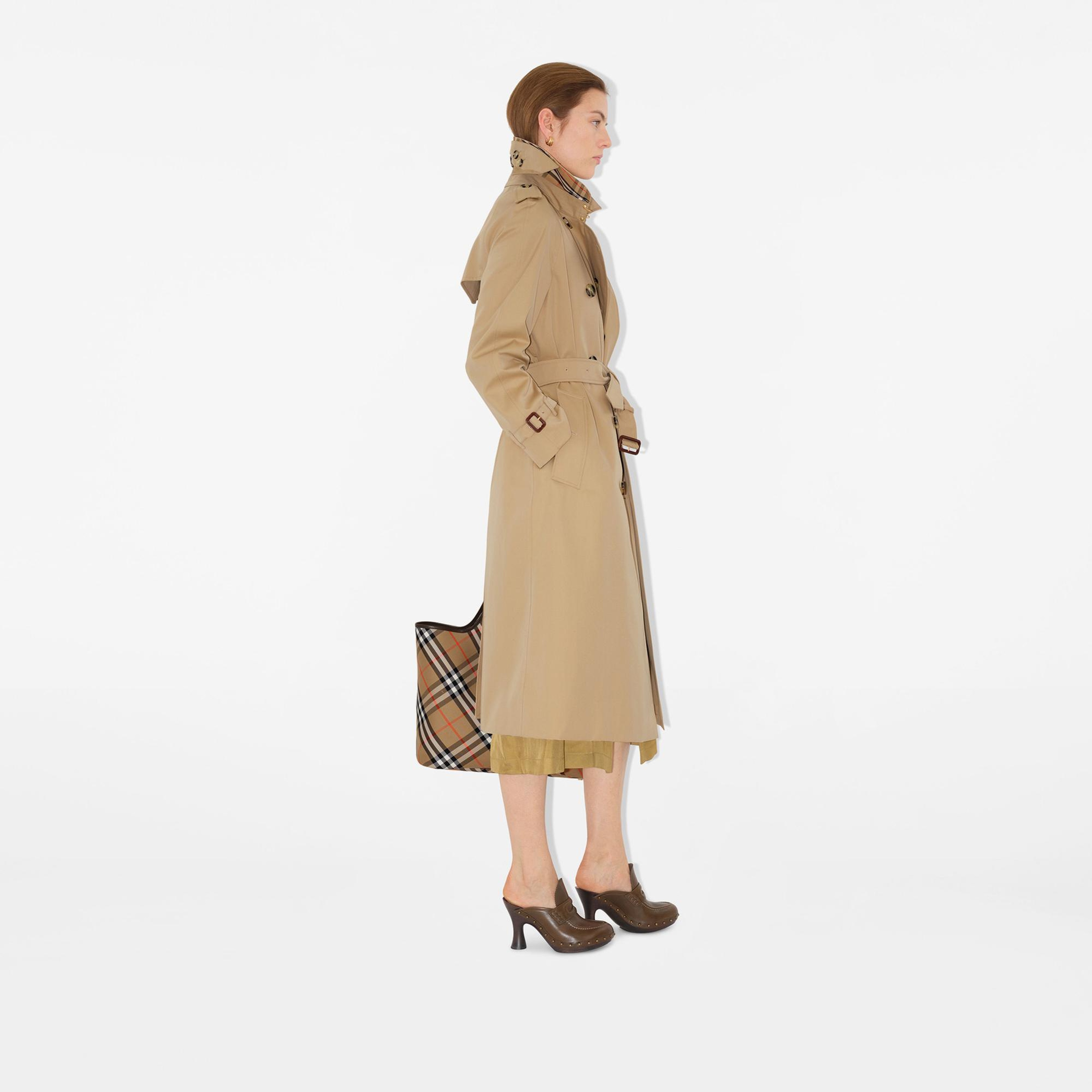 Burberry Long Waterloo Heritage Kadın Bej Trençkot