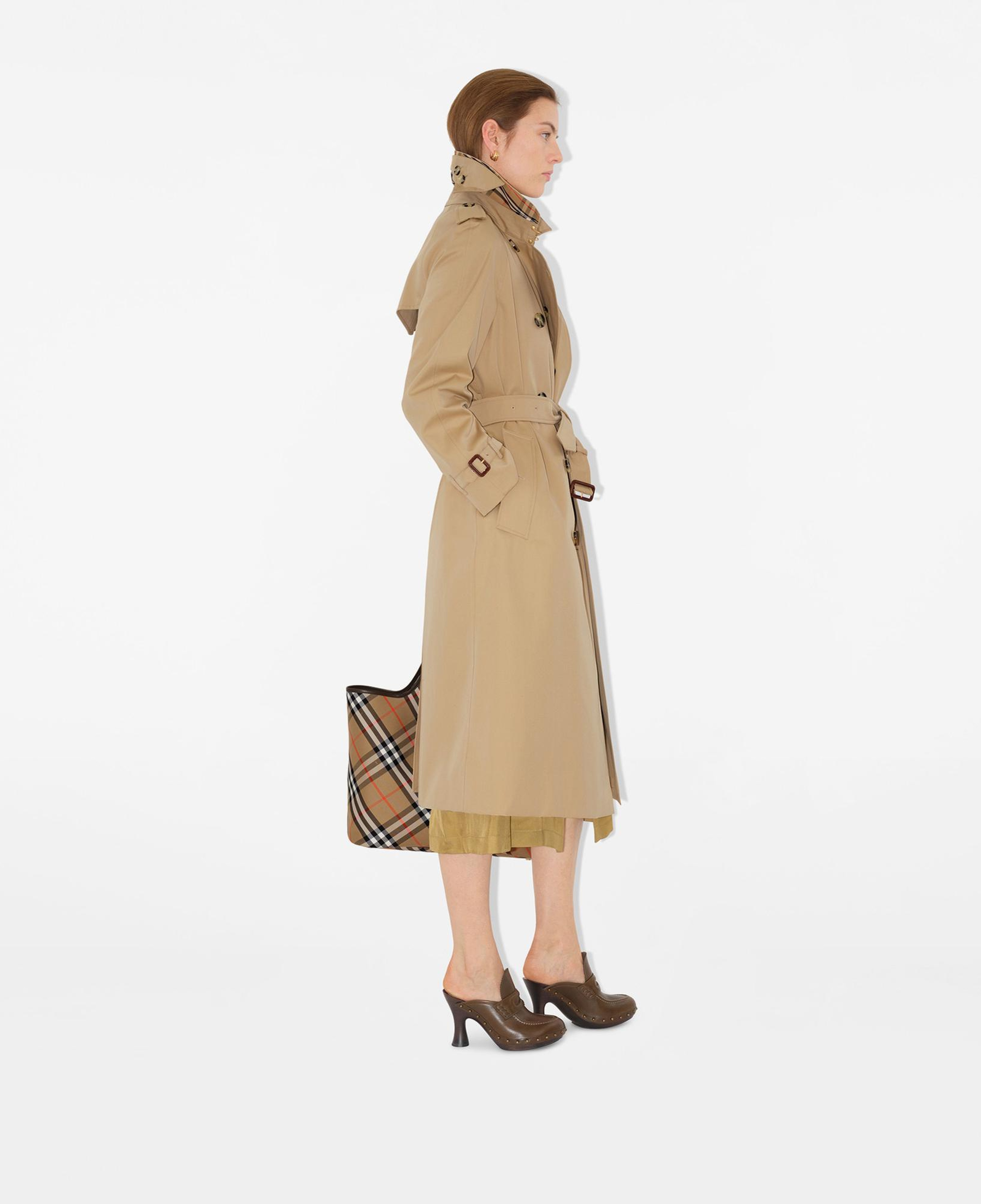 Burberry Long Waterloo Heritage Kadın Bej Trençkot