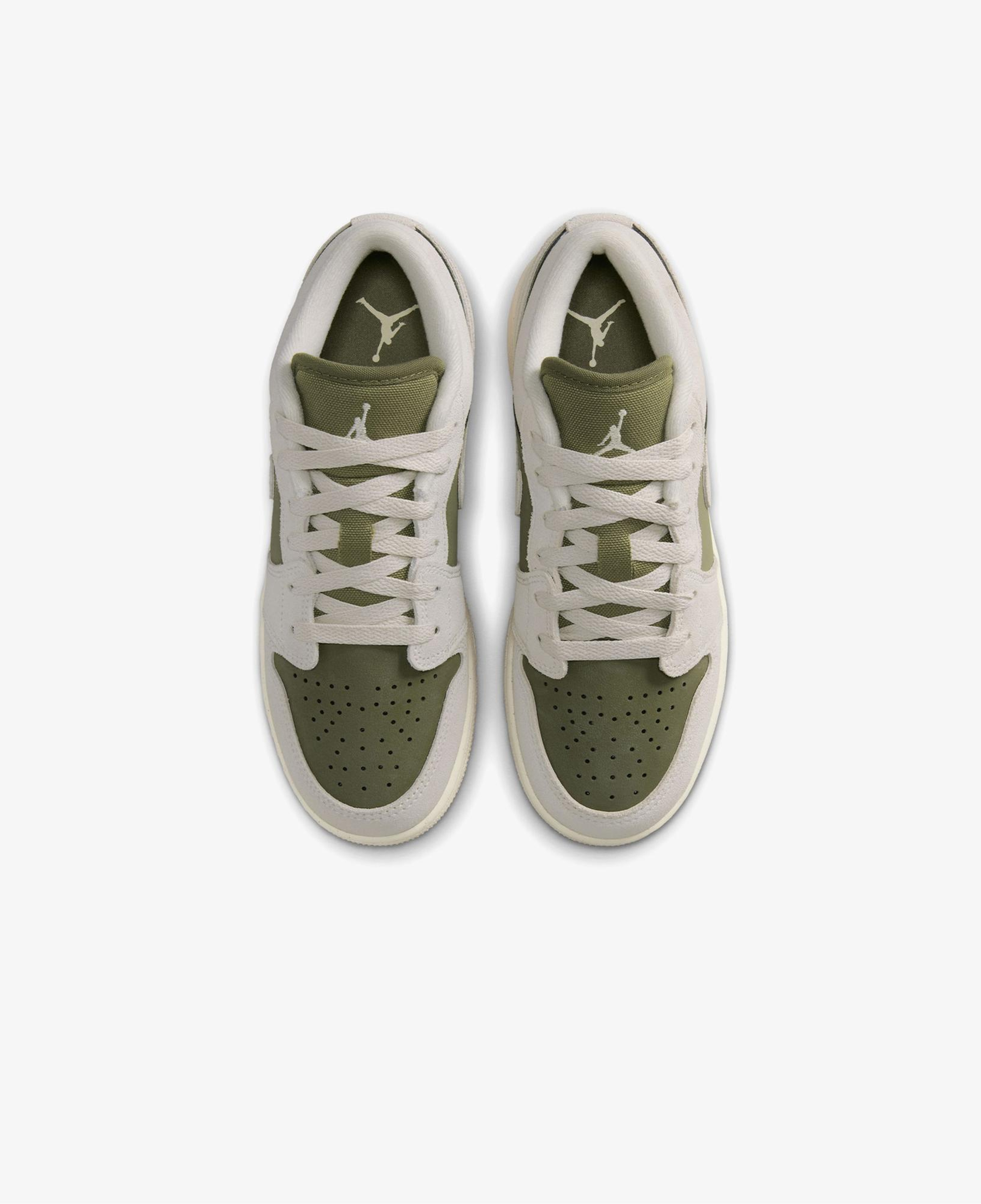 Jordan Air 1 Low SE Haki Spor Ayakkabı