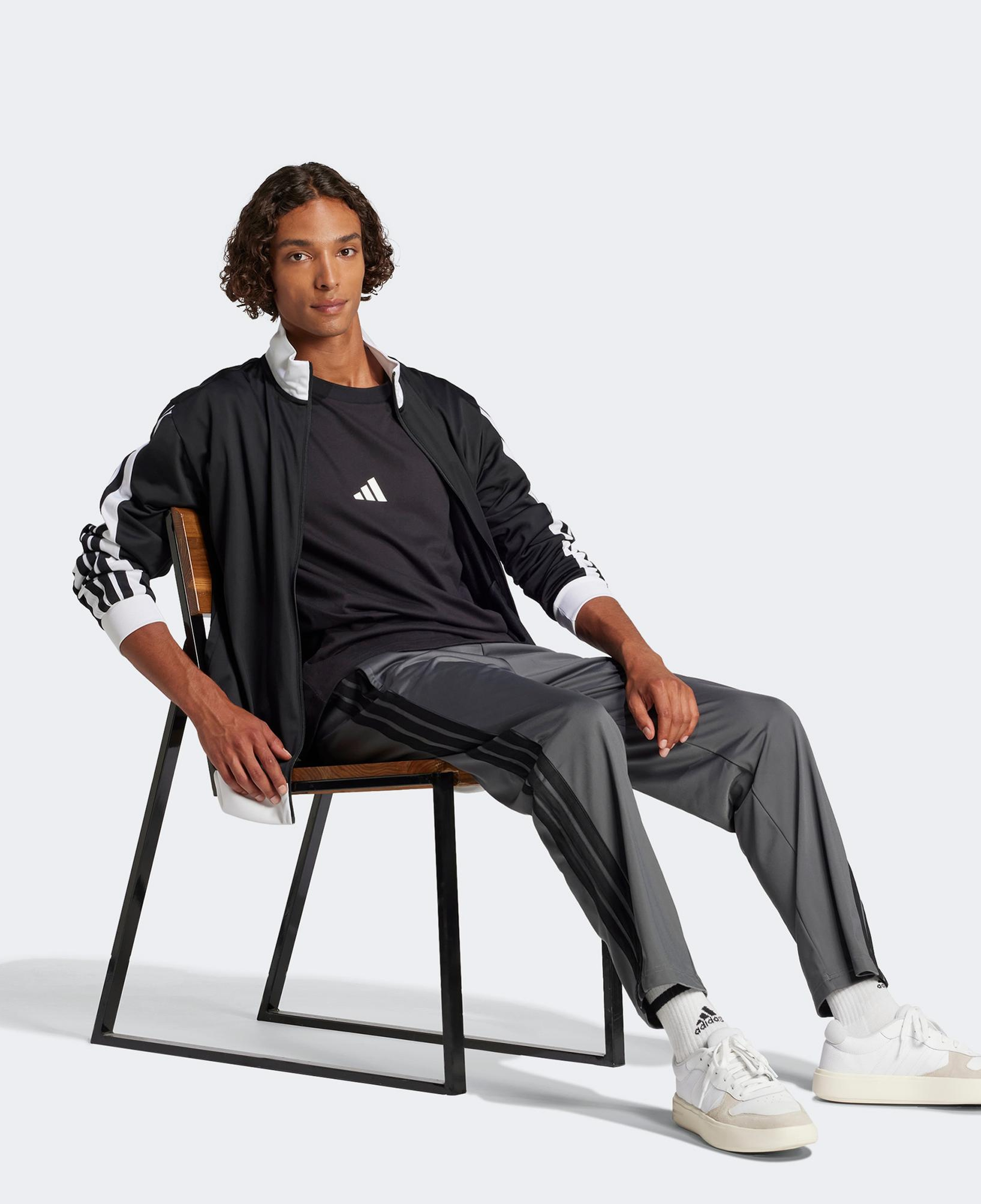 adidas Future Icon Small Erkek Siyah T-Shirt