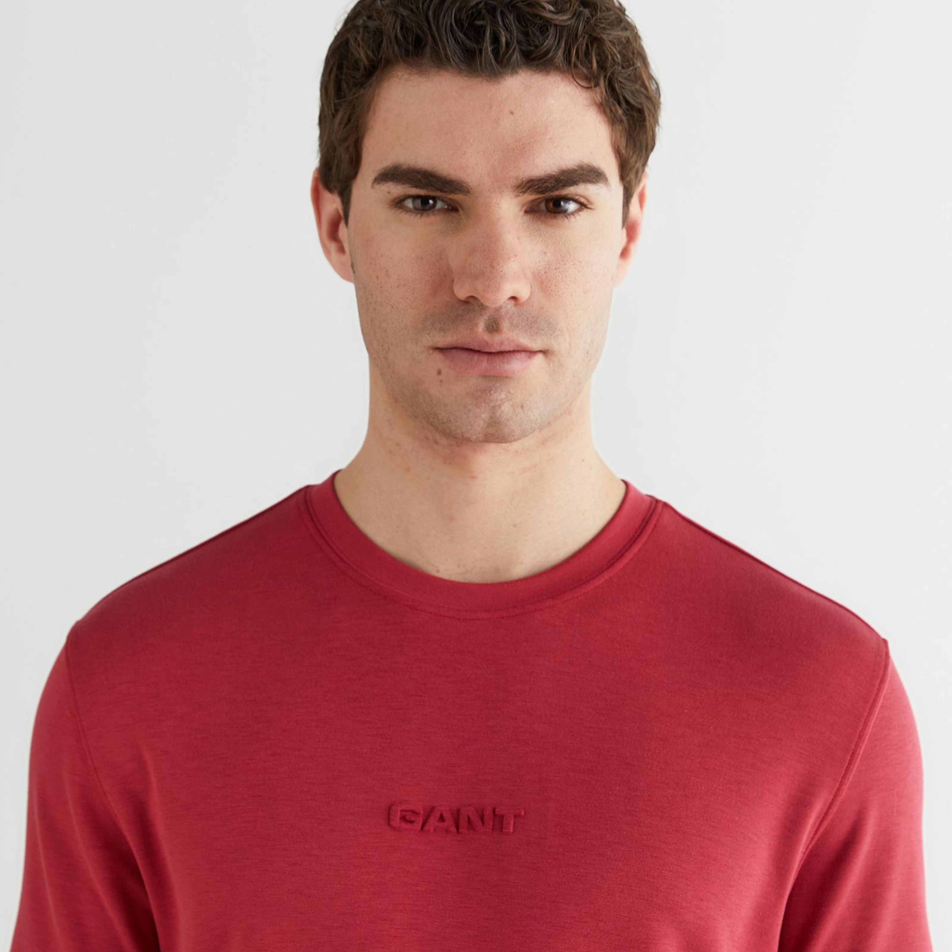 GANT Erkek Kırmızı Baskılı Kısa Kollu T-Shirt