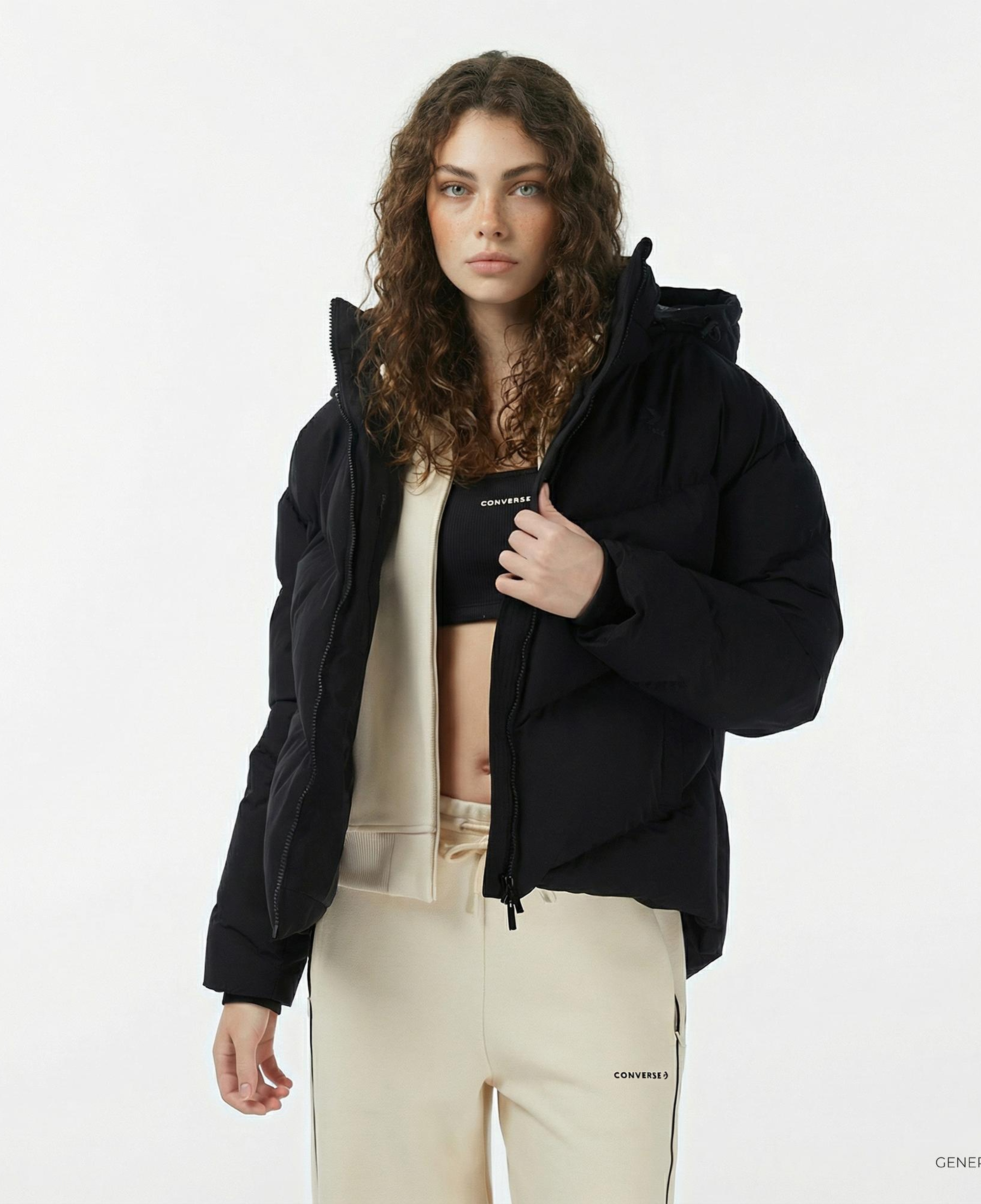 Converse Kadın Siyah Mont