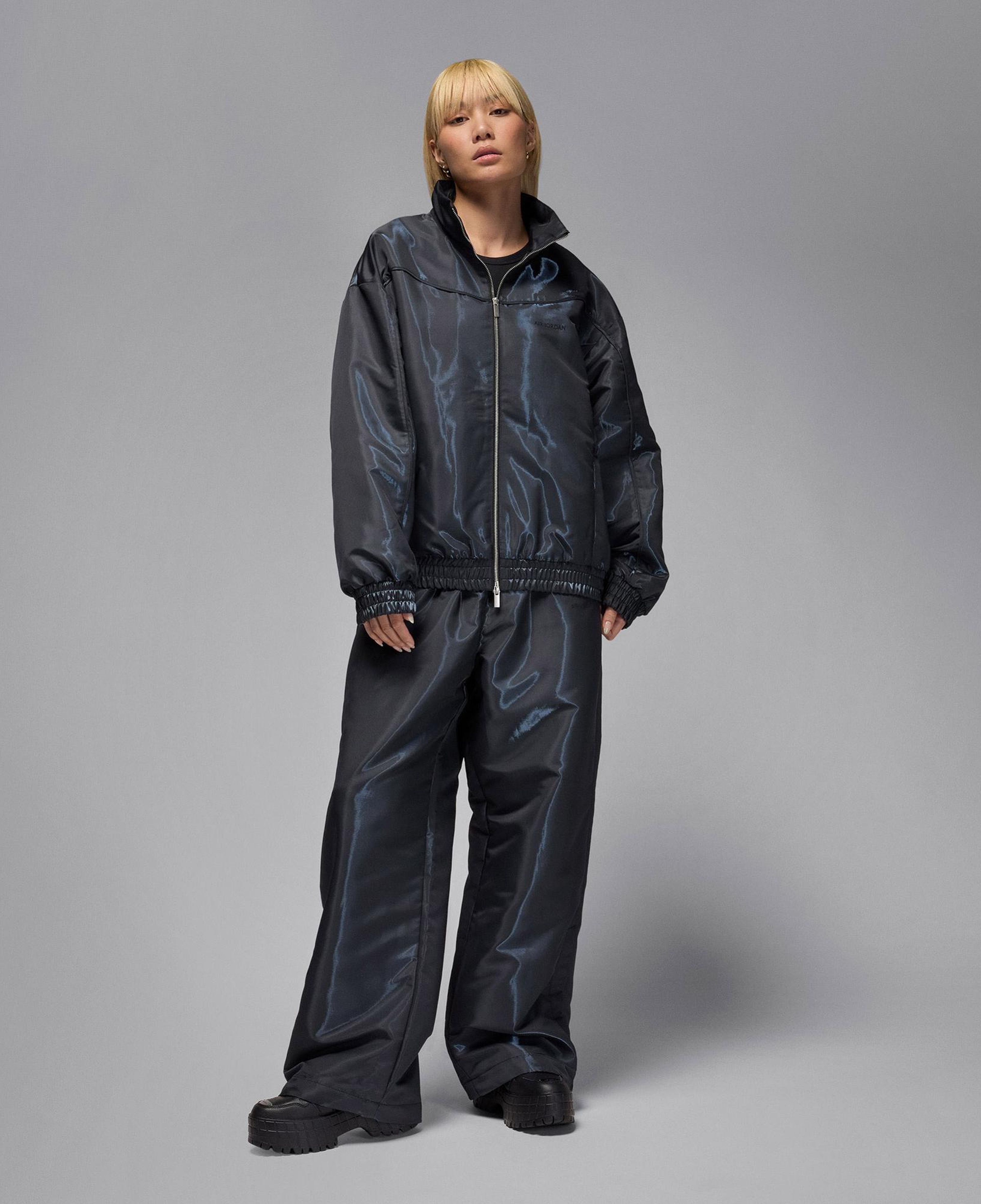 Jordan Air Kadın Siyah Ceket